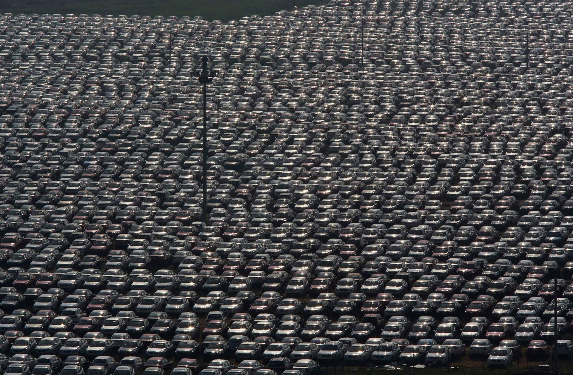 Beijing's investigations into possible antitrust violations across the car industry have involved more than 1,000 companies. Photo: Reuters