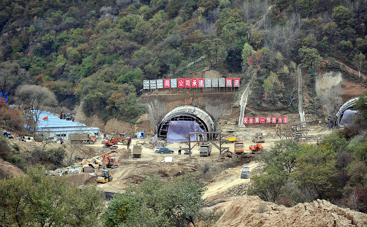A road construction site in Yan'an City, Shaanxi province on Saturday. Photo: Xinhua