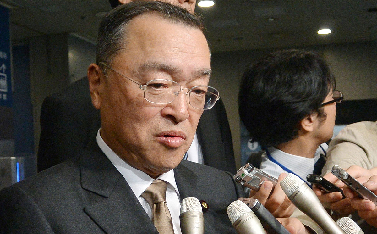 Yoichi Miyazawa, Japan's newly appointed Japanese industry minister answers a question on the scandal at ministry in Tokyo on Thursday. Photo: AFP