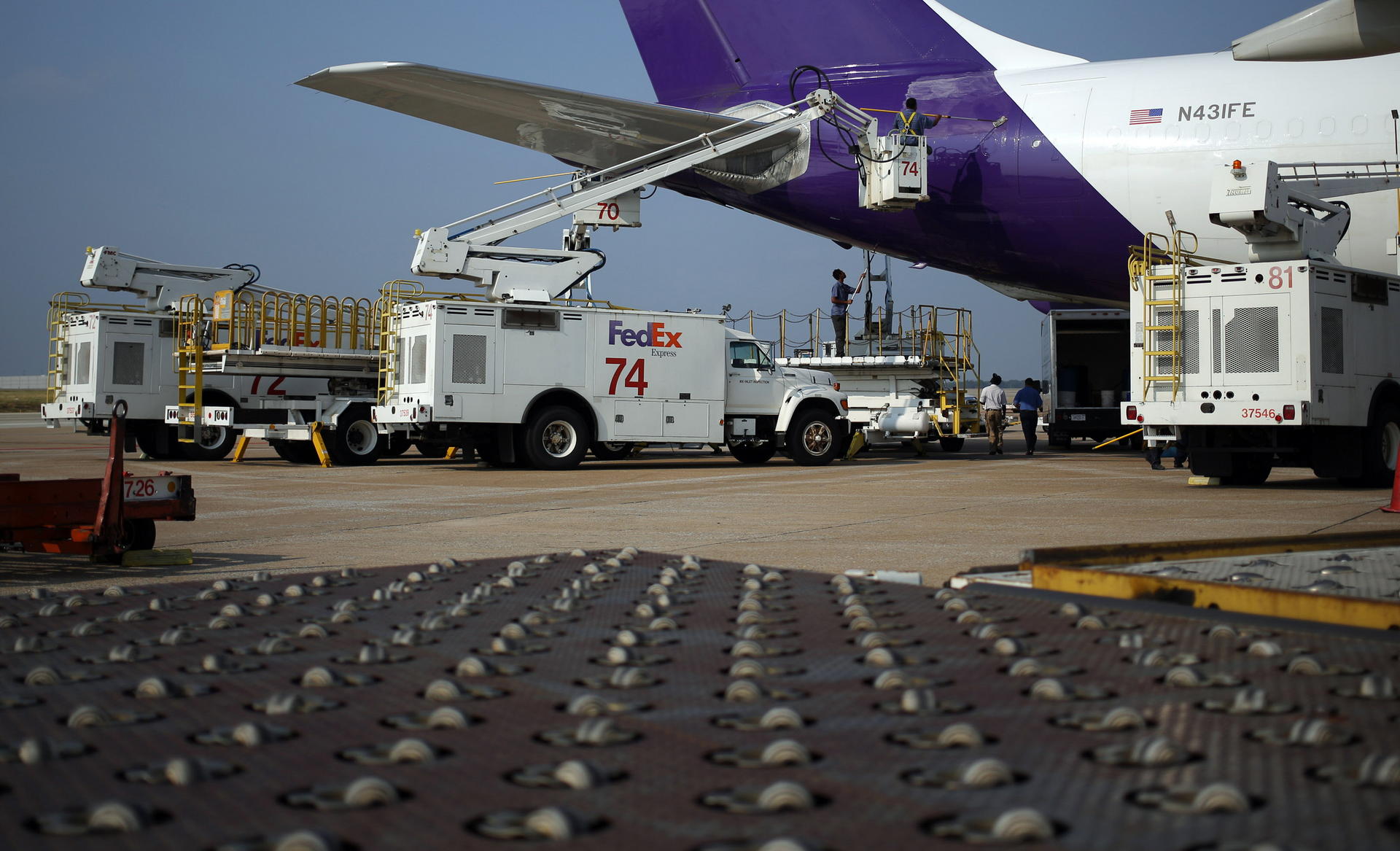 The EC's disclosure of air cargo cartel findings is expected to make it easier for logistics companies to press for damages. Photo: Bloomberg