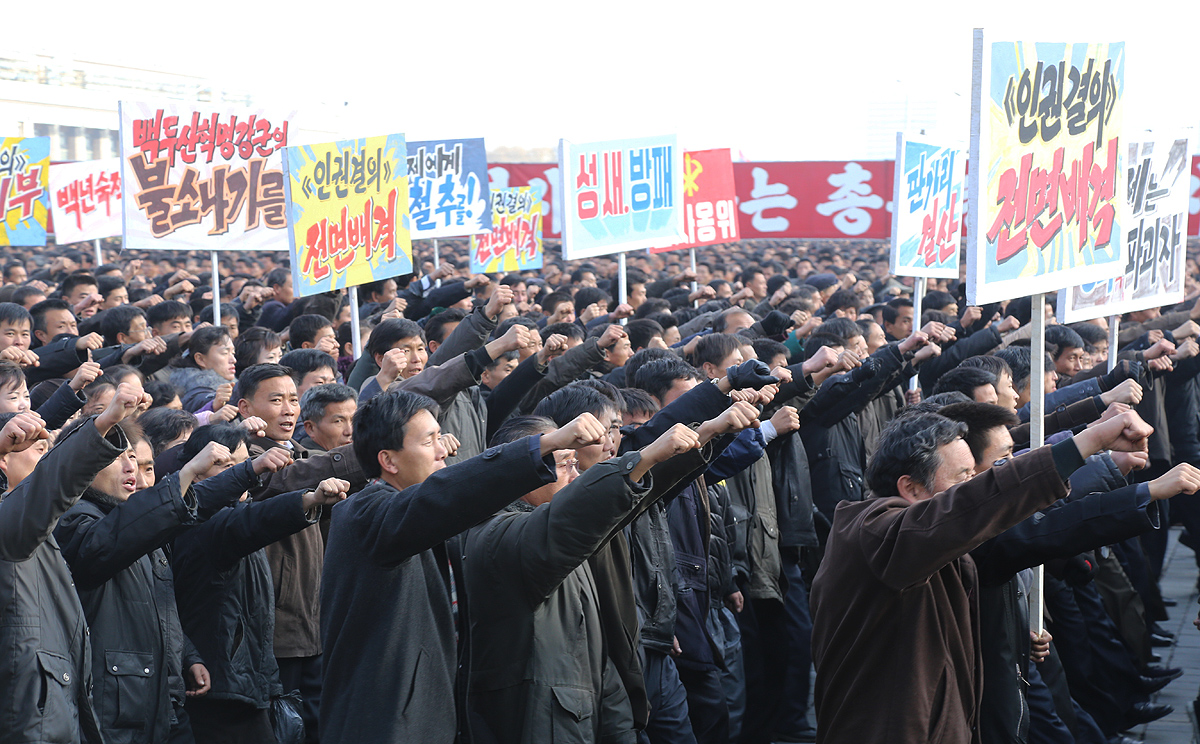 North Koreans attend a demonstration against a UN human rights resolution at Kim Il-sung Square in Pyongyang on November 25. Photo: Xinhua