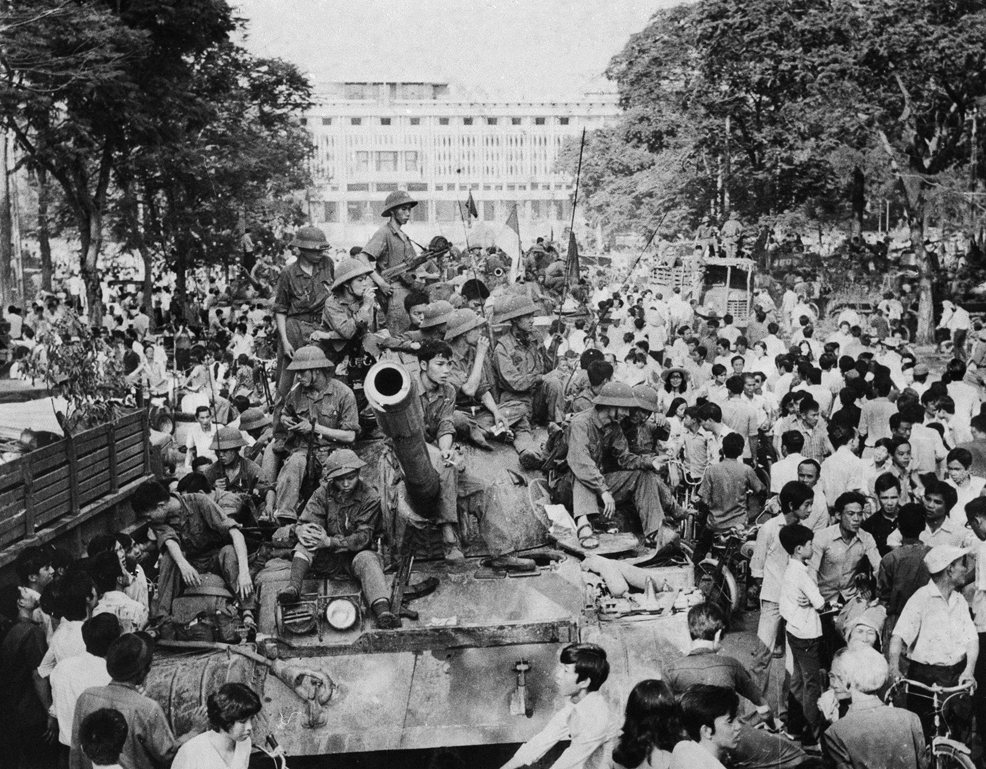 A North Vietnamese Army tank outside the Independence Palace, in Saigon, on April 30, 1975. 