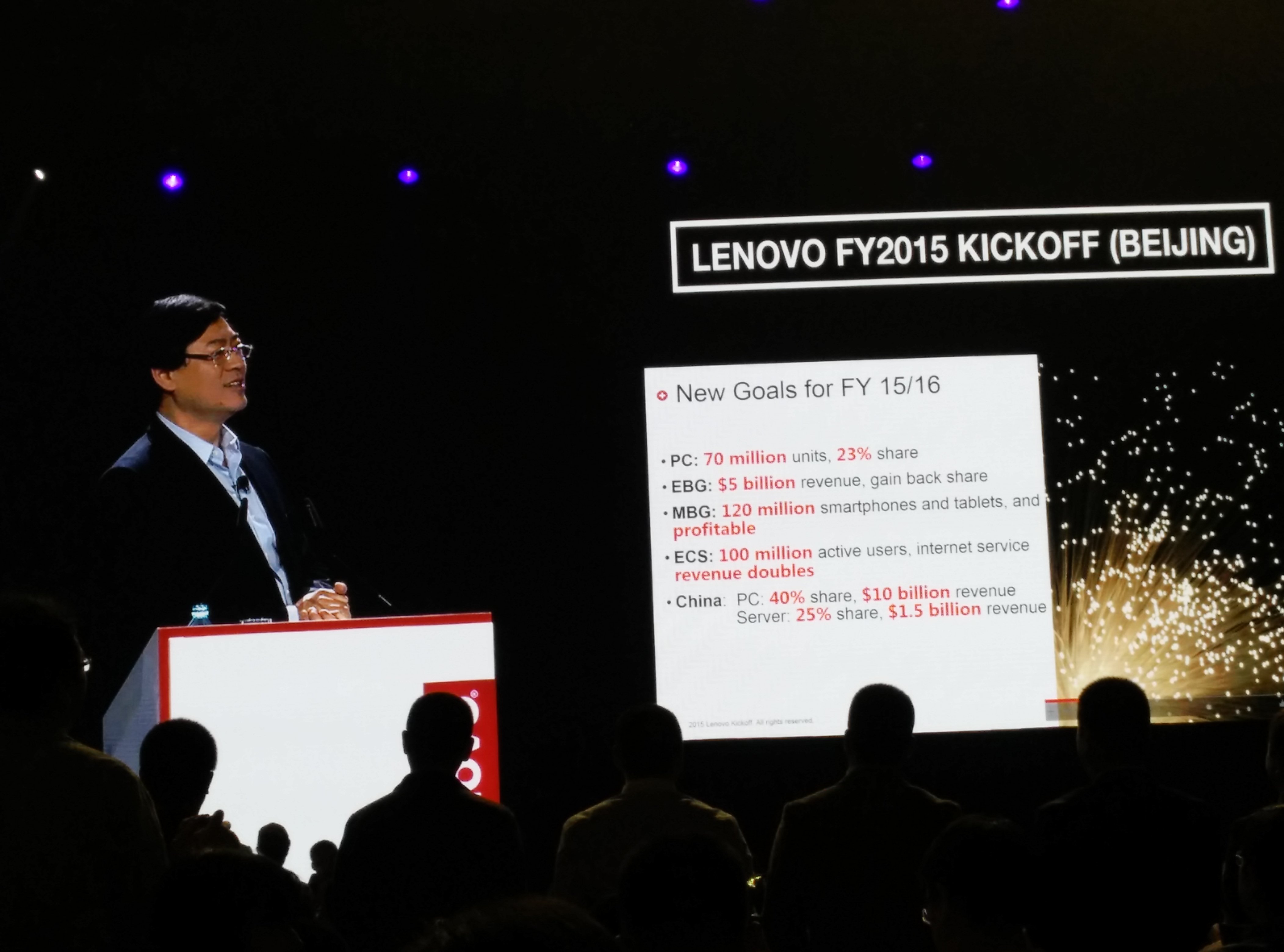 Lenovo CEO Yang Yuanqing outlines his goals for the year to staff. Photo: Adrian Wan