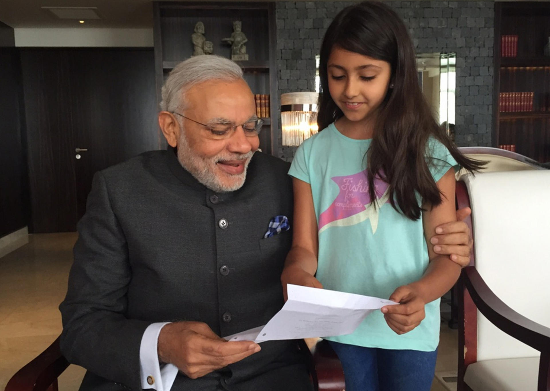 India's Prime Minister Narendra Modi meets Hong Kong resident Melody Sabnani in Shanghai. Photo: SMP Pictures