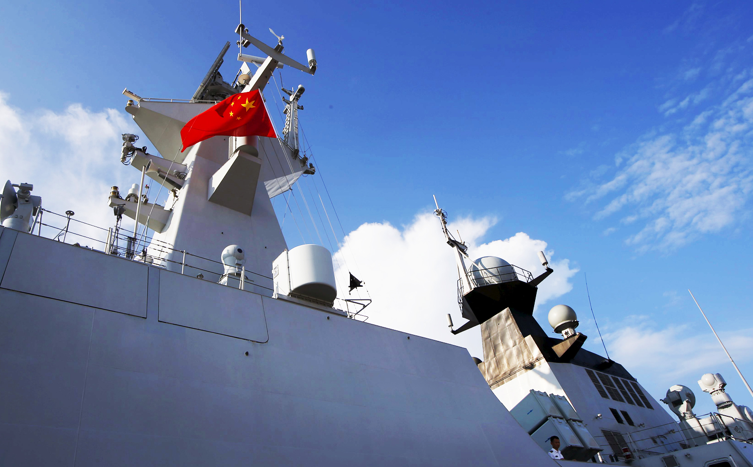 The PLA Navy's Jiangkai II frigate docks in Singapore for the Imdex Asia maritime defence show. Photo: Reuters 