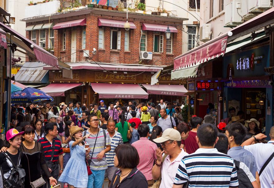 On Gulangyu, the large crowds of tourists and shops catering to them threatened to overwhelm the islet's character. Photo: ImagineChina
