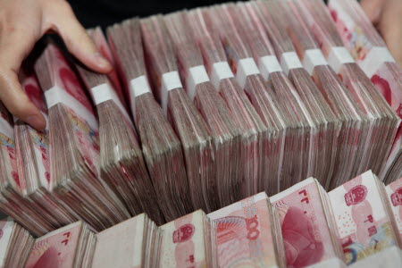 The margin financing balance on the A-share market hit a peak of 2.27 trillion yuan on June 18. Photo: AFP