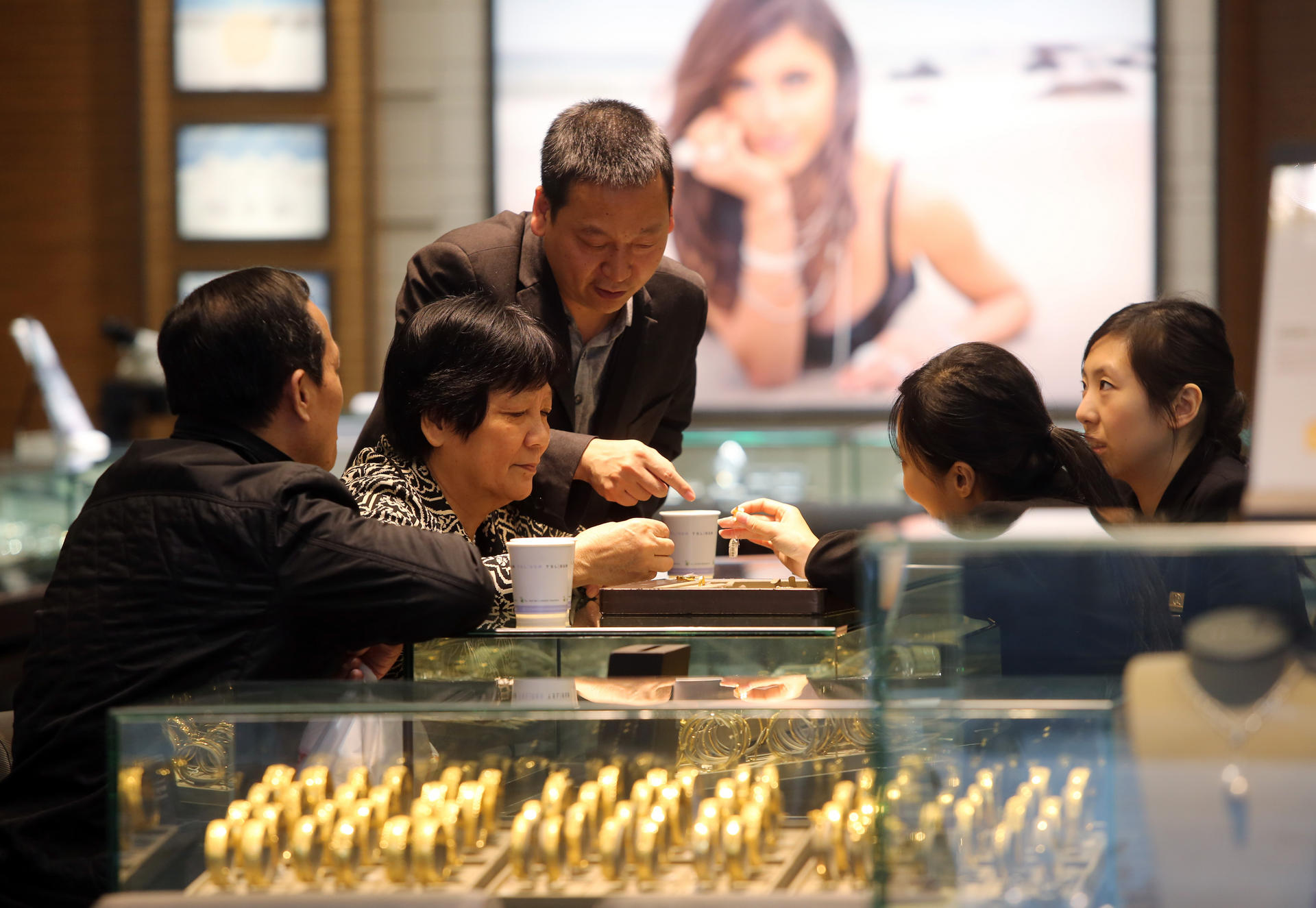 Retail sales have been on the decline.Photo: Sam Tsang