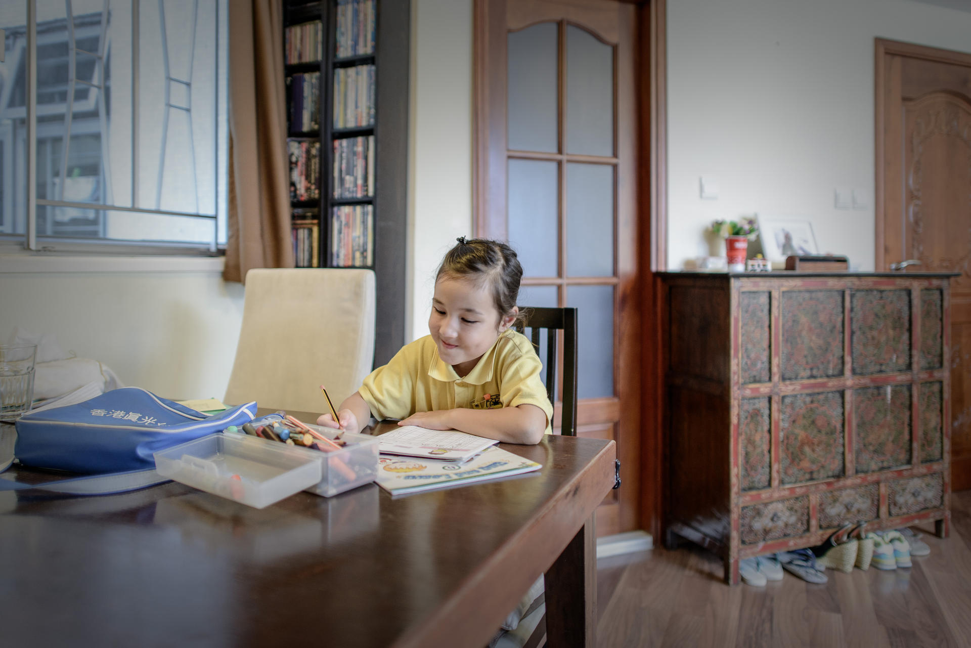 Children thrive on a consistent schedule. Photo: AFP