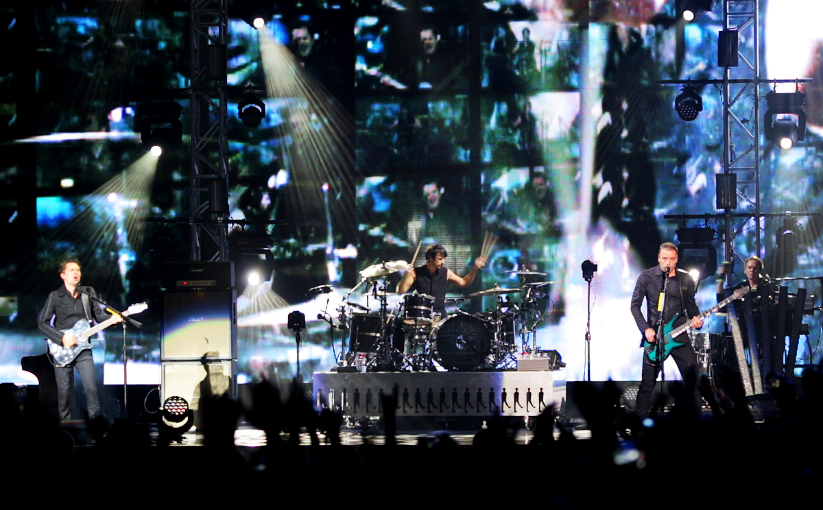 Muse take to the stage at AsiaWorld-Expo on September 28, 2015. Photo: Robin Fall/SCMP
