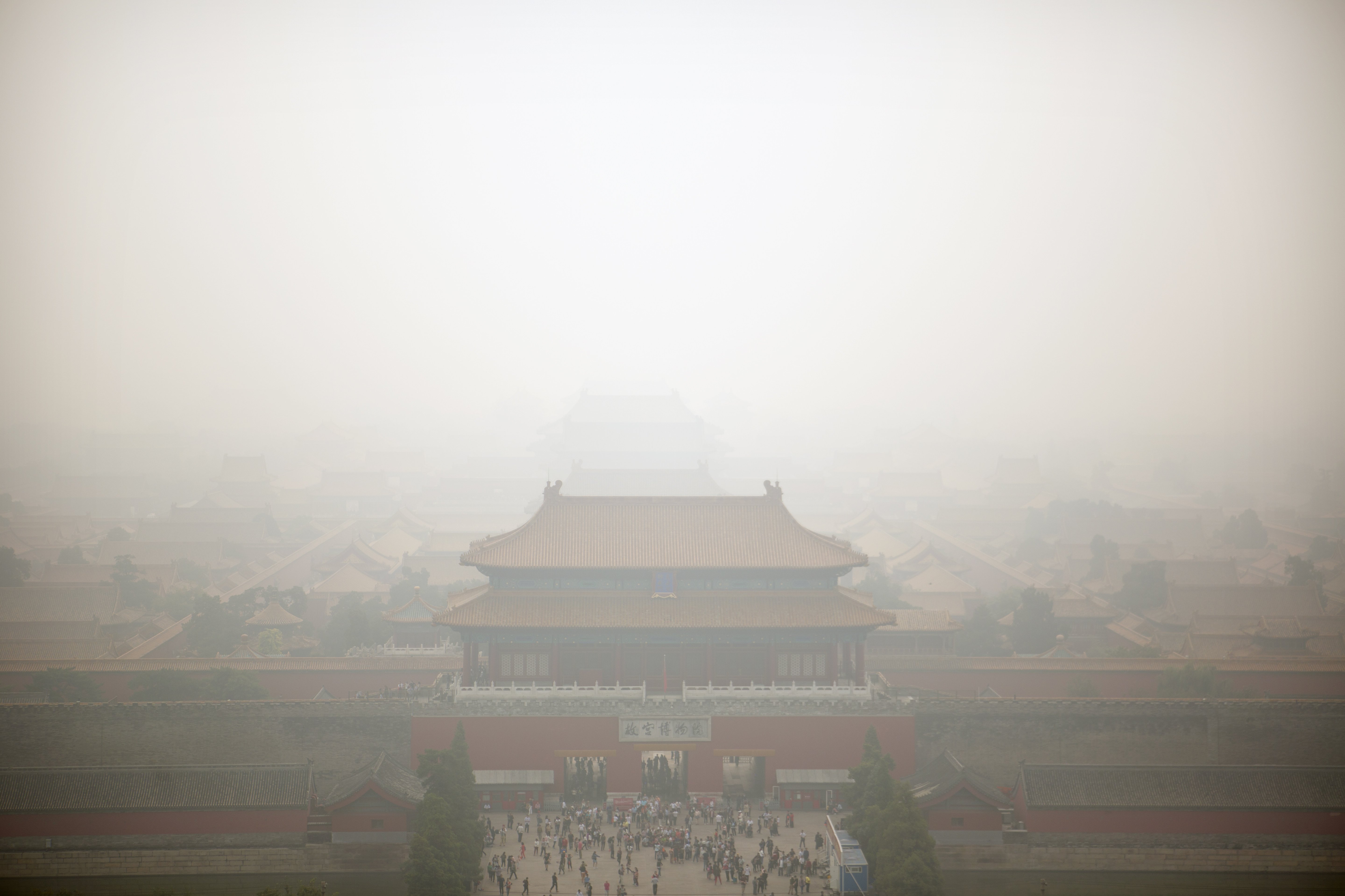 Haze surrounds the Forbidden City on a polluted day in Beijing. Photo: AP