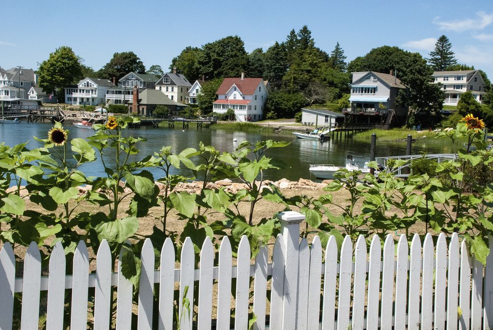 Housing prices in Connecticut remain resilient. Photo: Thinkstock