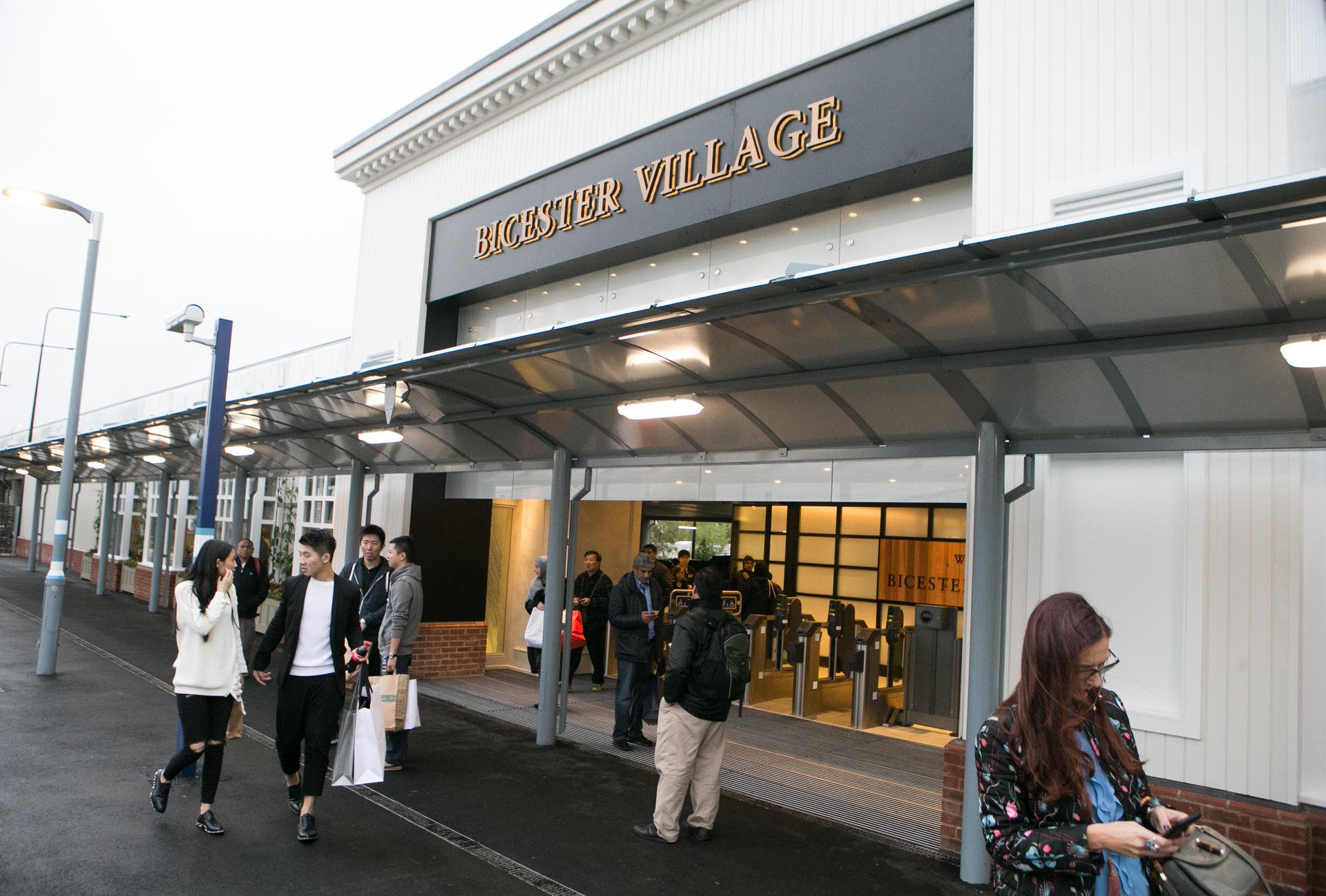 ambulance Flyve drage jury Why UK's No 2 lure for Chinese tourists is fashion outlet village | South  China Morning Post