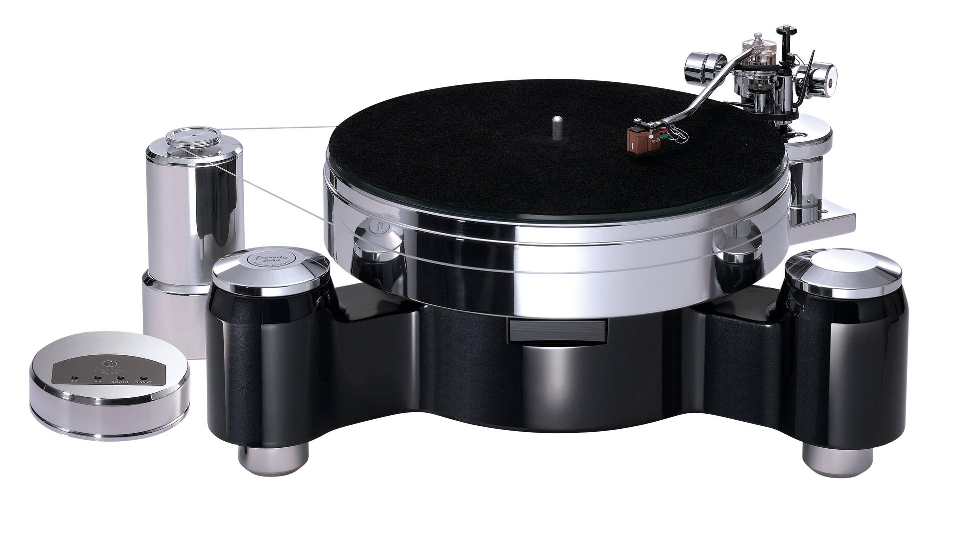 Acoustic SolidThe three-point support maximises stability of the turntable and delivers a quality experience for music lovers, HK$80,000