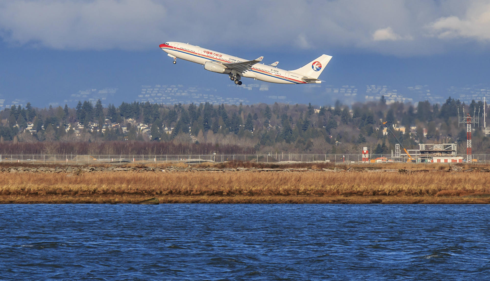 A China Eastern Airlines aircraft heads for home from Vancouver.