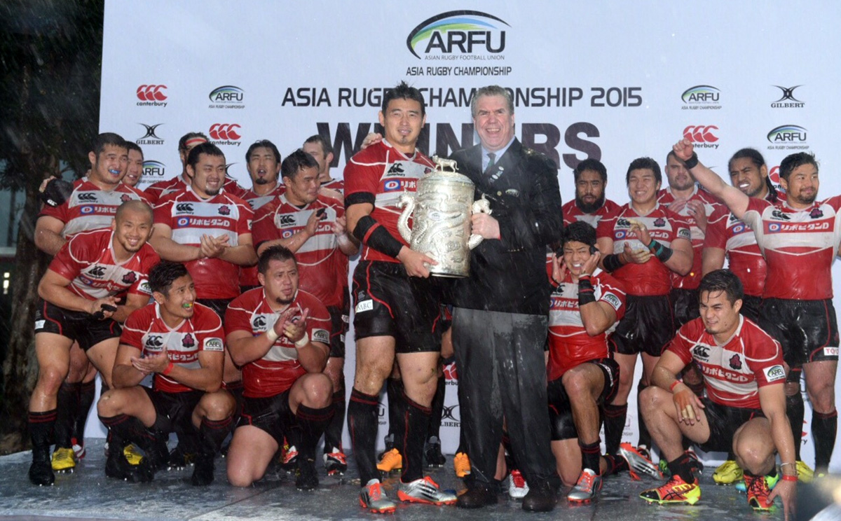 Japan, the defending ARC champions and 23-time winners of Asia's regional championship, get their hands on the 2015 silverware. Photo: Asia Rugby