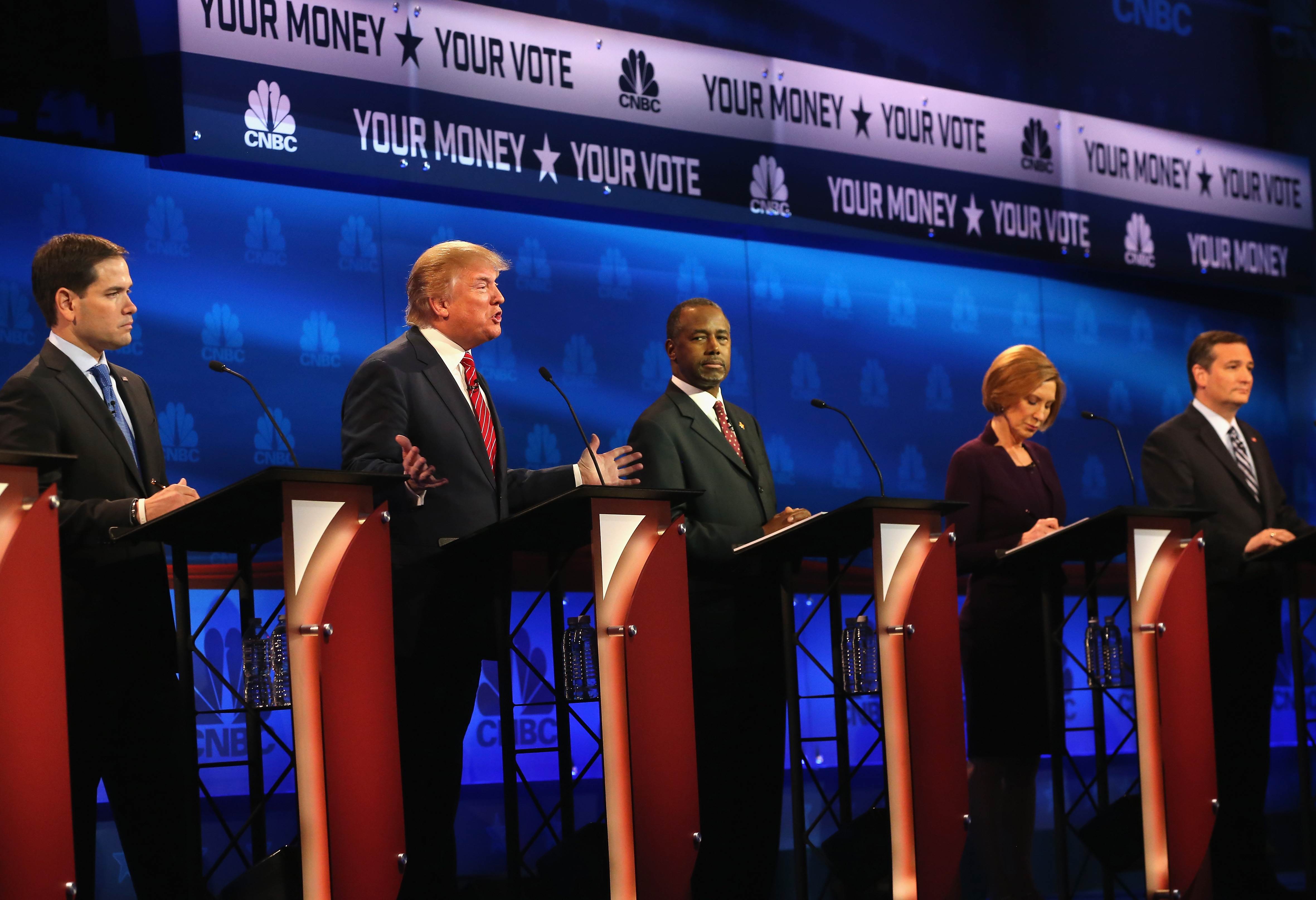 BOULDER, CO - OCTOBER 28: Presidential candidates Donald Trump (2nd L) speaks while Sen. Marco Rubio (L-R) (R-FL), Ben Carson, Carly Fiorina, Sen. Ted Cruz (R-TX) look on during the CNBC Republican Presidential Debate at University of Colorados Coors Events Center October 28, 2015 in Boulder, Colorado. Fourteen Republican presidential candidates are participating in the third set of Republican presidential debates. Justin Sullivan/Getty Images/AFP == FOR NEWSPAPERS, INTERNET, TELCOS & TELEVISION USE ONLY ==