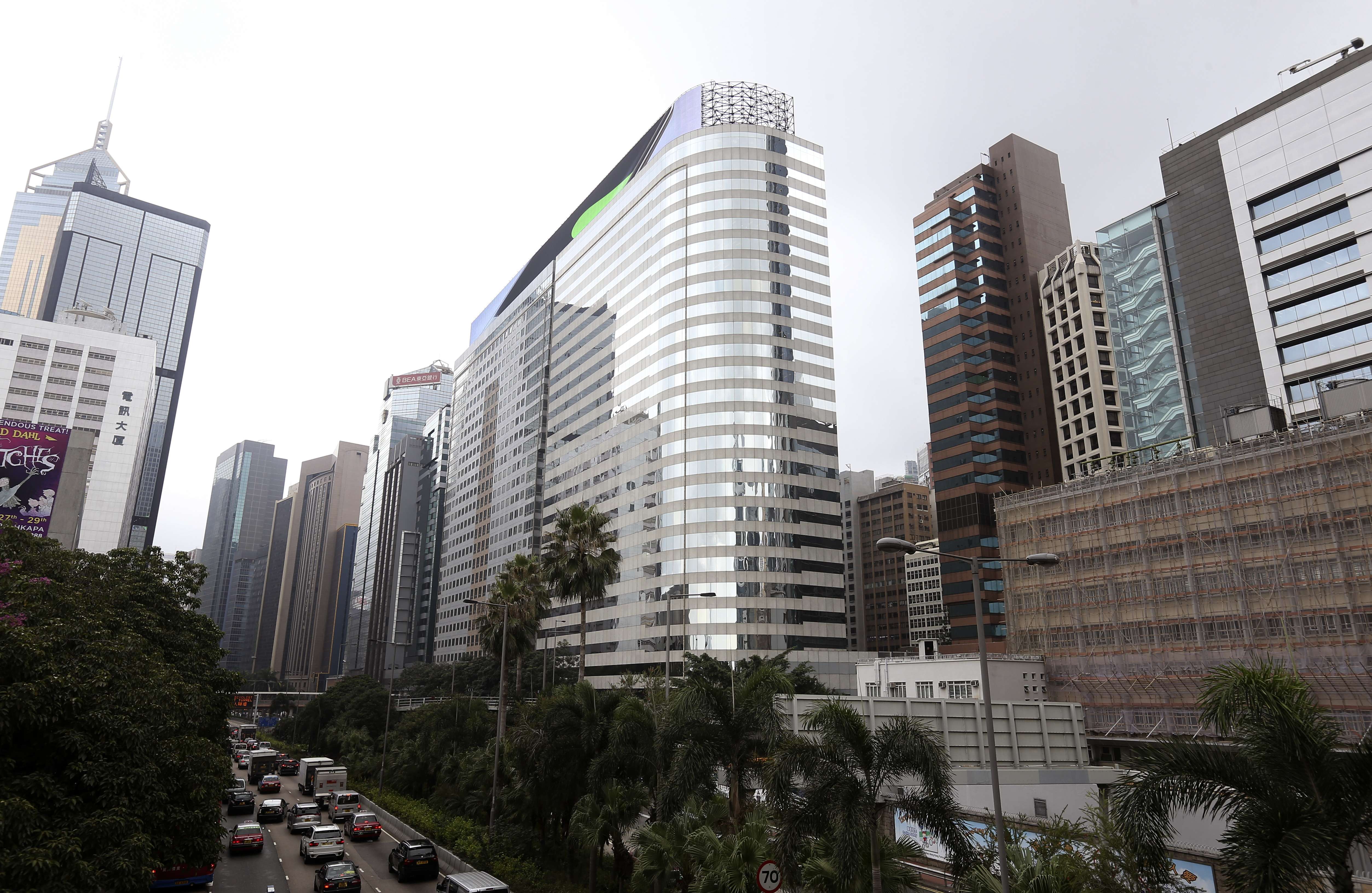 <p>While the Hong Kong stock market is highly geared to the slowdown in mainland China, the commercial property market in particular is less exposed</p>