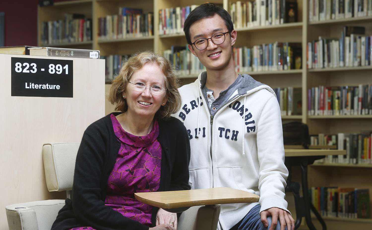 Hong Kong International School guidance counsellor Madeleine McGarrity with student Changwook Shim. Photo: K.Y. Cheng