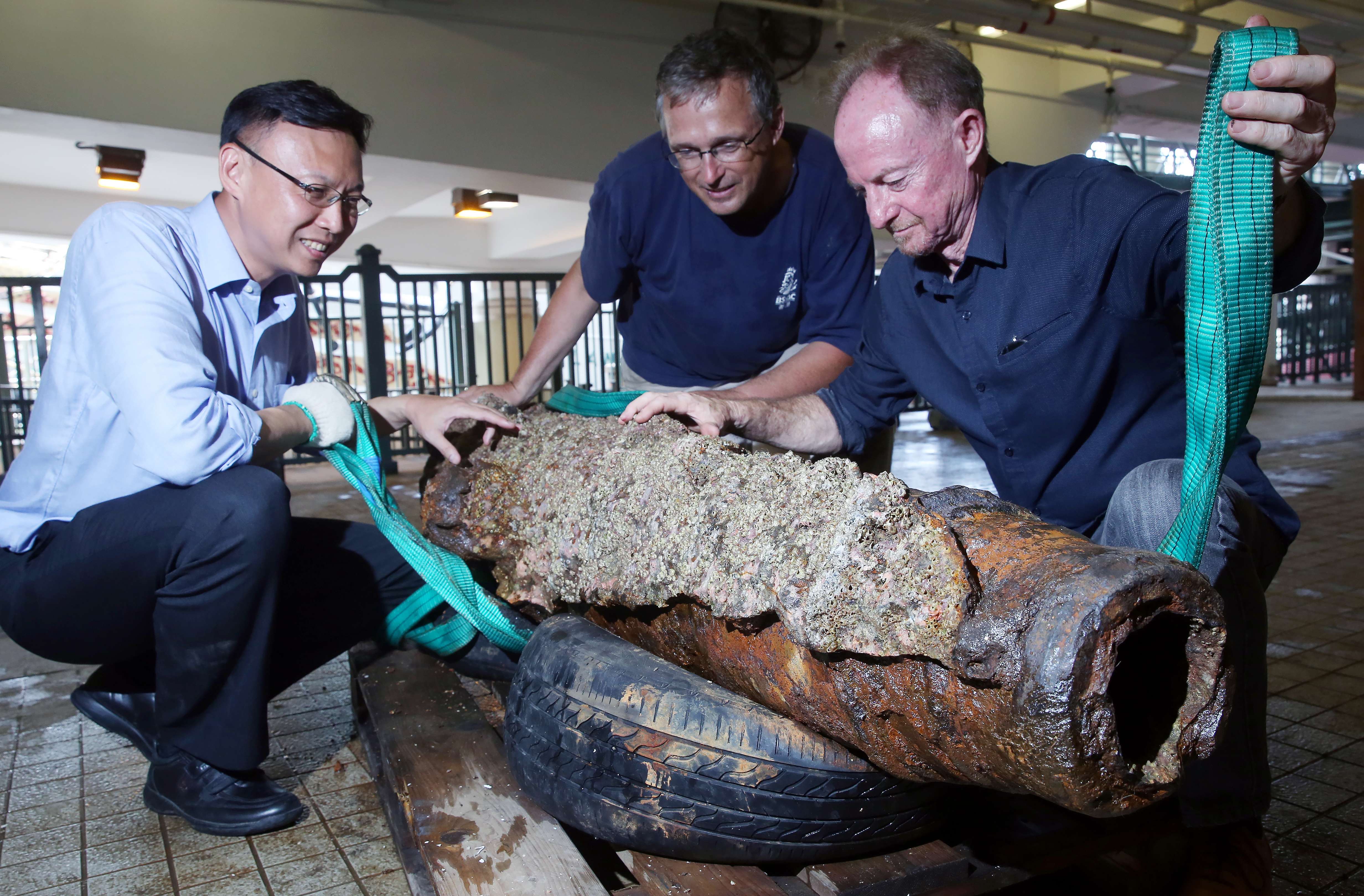 One of the old cannons discovered in Hong Kong waters and which raises questions about heritage policy. Photo: Sam Tsang