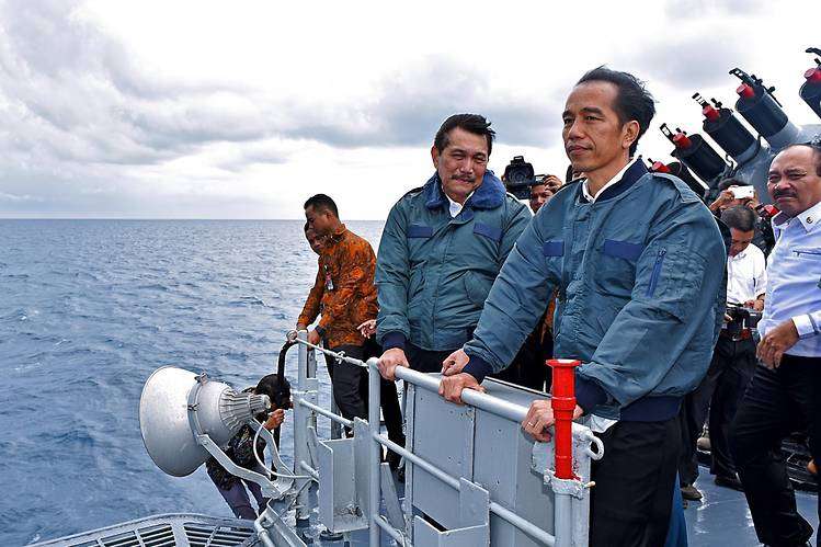 Widodo aboard the Imam Bonjol in the South China Sea. Photo: SCMP Pictures
