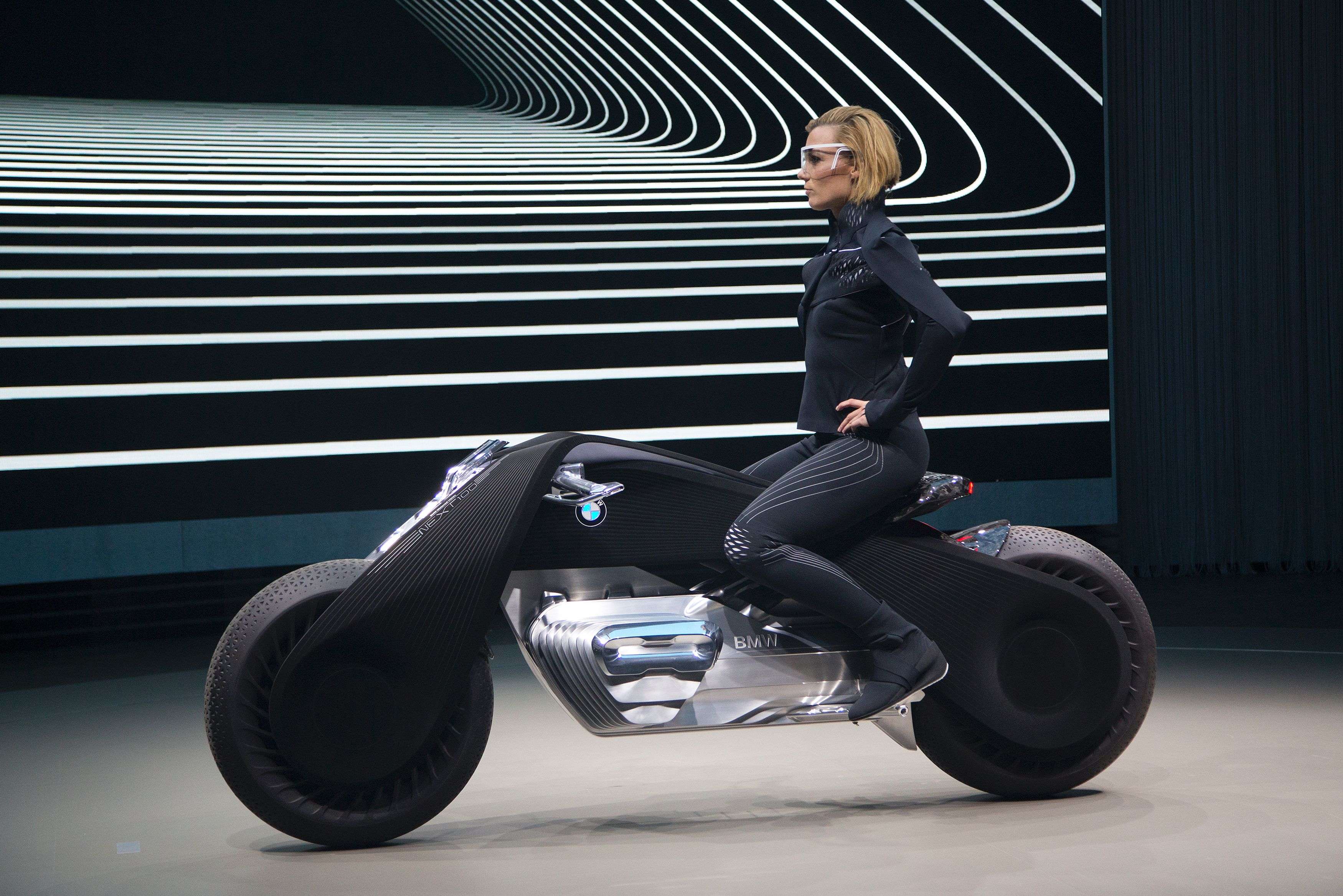Bmw Presents Its Self Balancing Motorcycle Of The Future No Helmet Required South China Morning Post