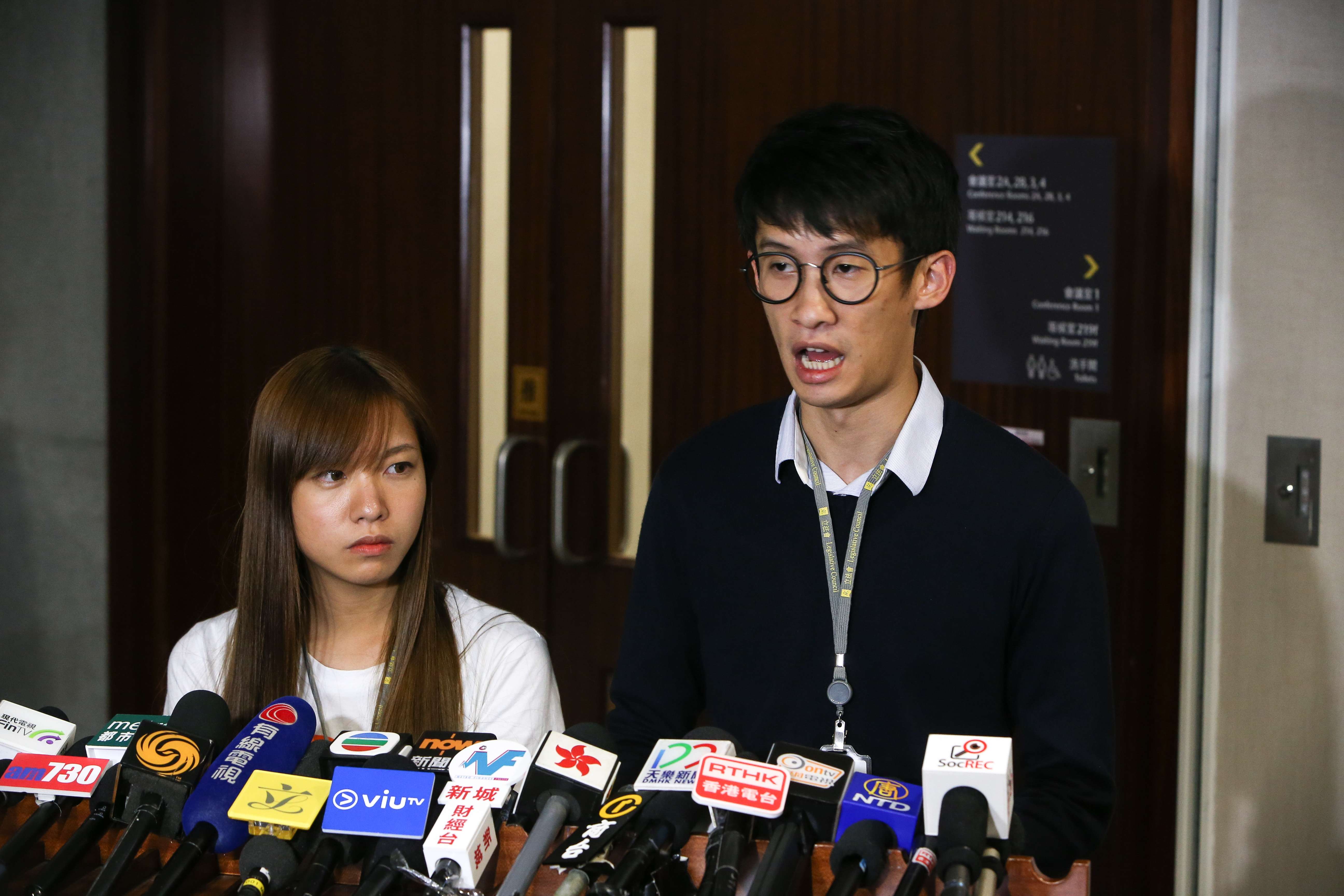 Yau Wai-ching (left) and Sixtus Leung have had a rethink on the Legco oath. Photo: Dickson Lee