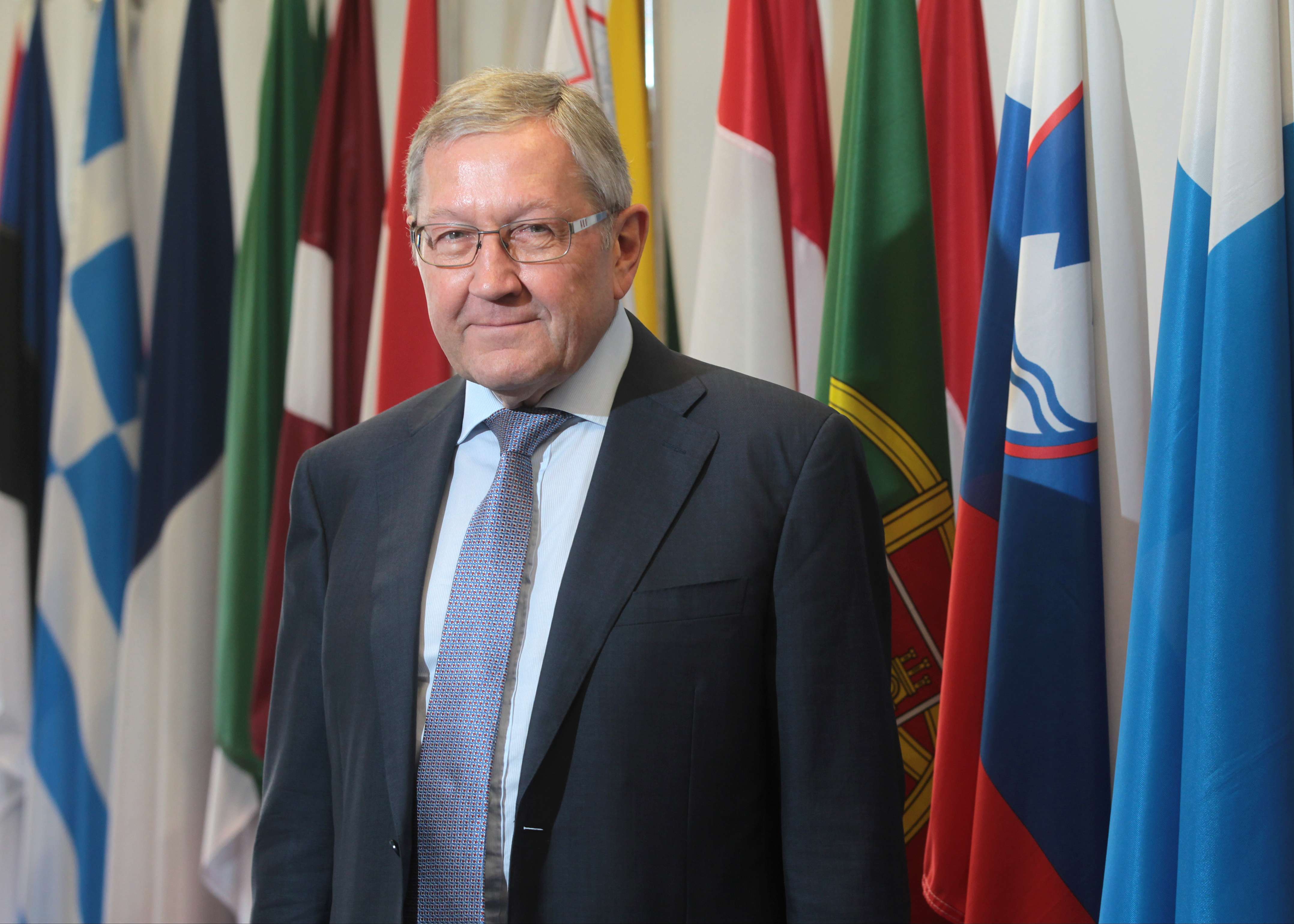 “Europe’s sovereign debt crisis was a stark reminder that modern market economies can still be shaken by such highly disruptive events”- Klaus Regling, managing director of the European Stability Mechanism. Photo: SCMP (ESM) in Central. 17NOV15