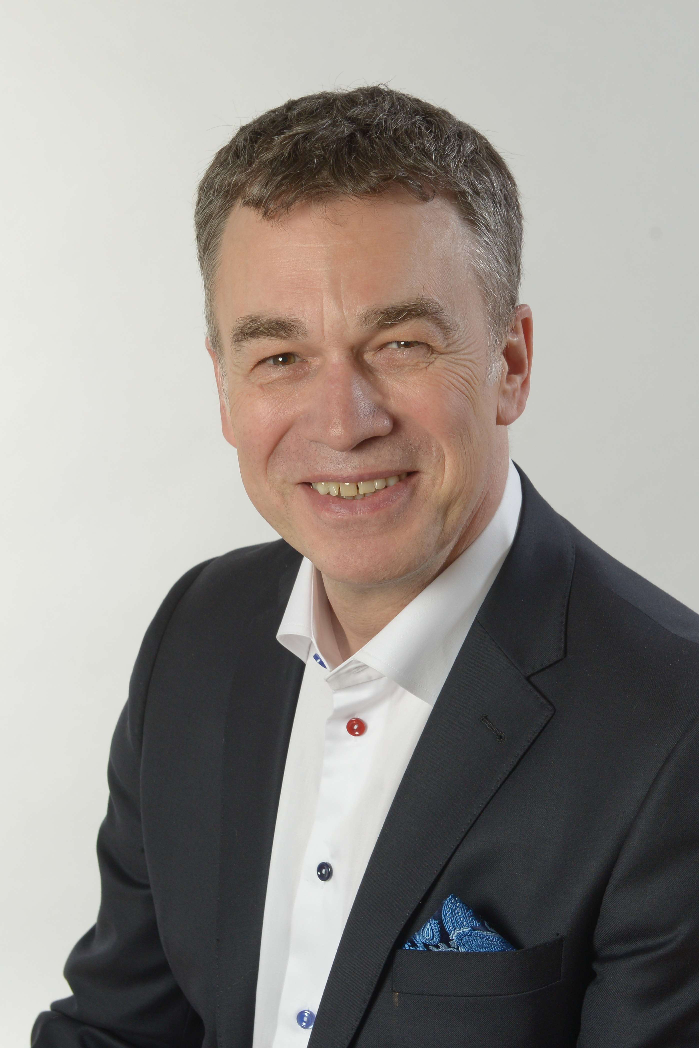 Jakob Hess, managing director