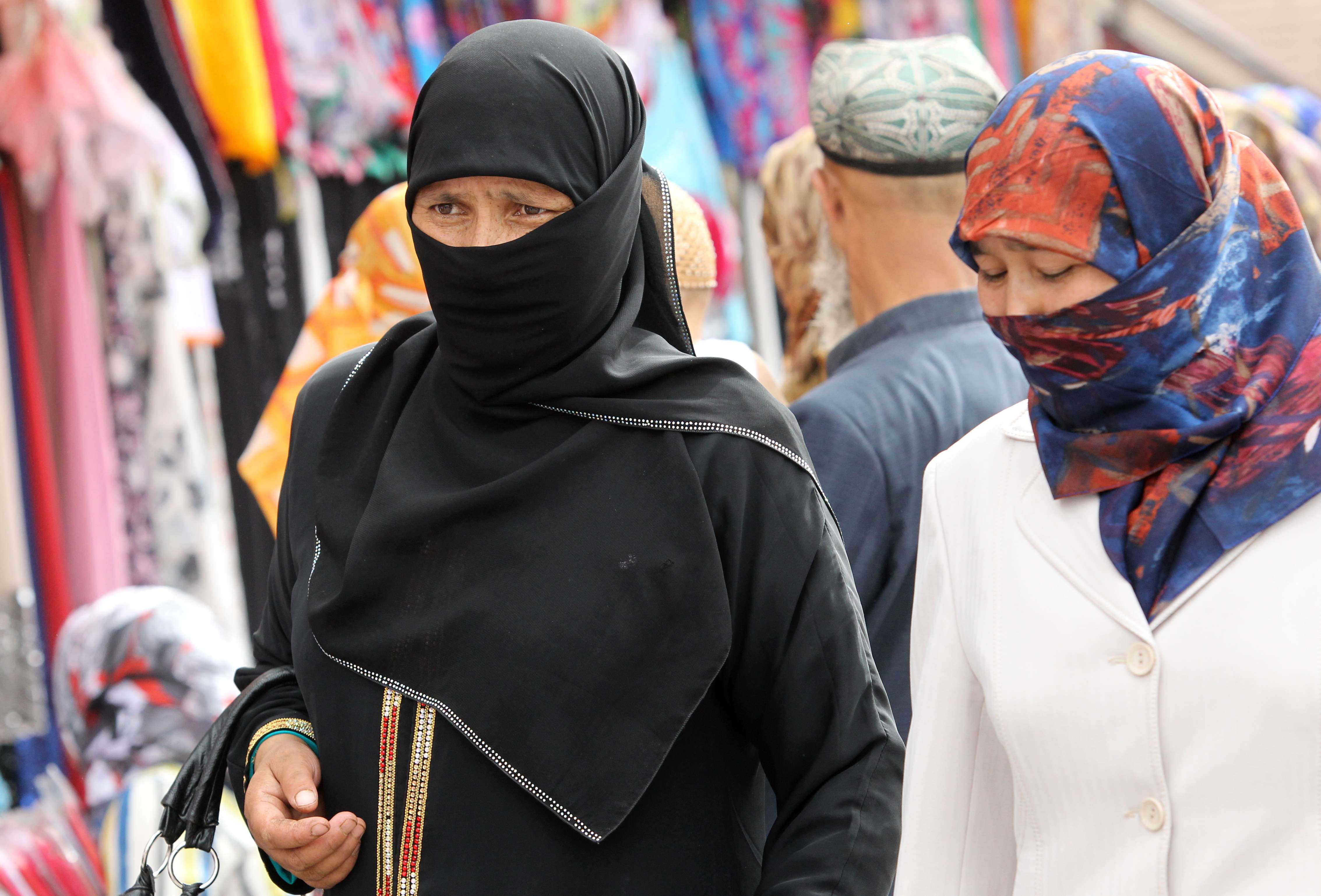 Ban On Beards And Veils China S Xinjiang Passes Law To Curb