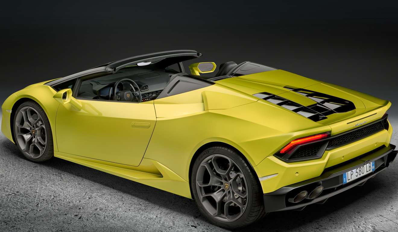 Driving the Lamborghini Huracán LP 580-2 Spyder is like joining the cast of Fast and the Furious. Photo: Handout