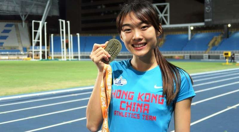 Cecilia Yeung Man-wai with her medal. Photo: Wow