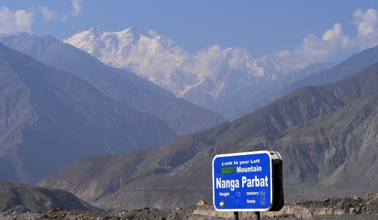 The Karakoram mountain range that separates Pakistan and India. Photo: AFP
