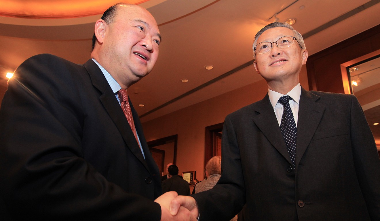 Li (right) with his successor, Geoffrey Ma Tao-li, in 2010. Photo: SCMP Pictures