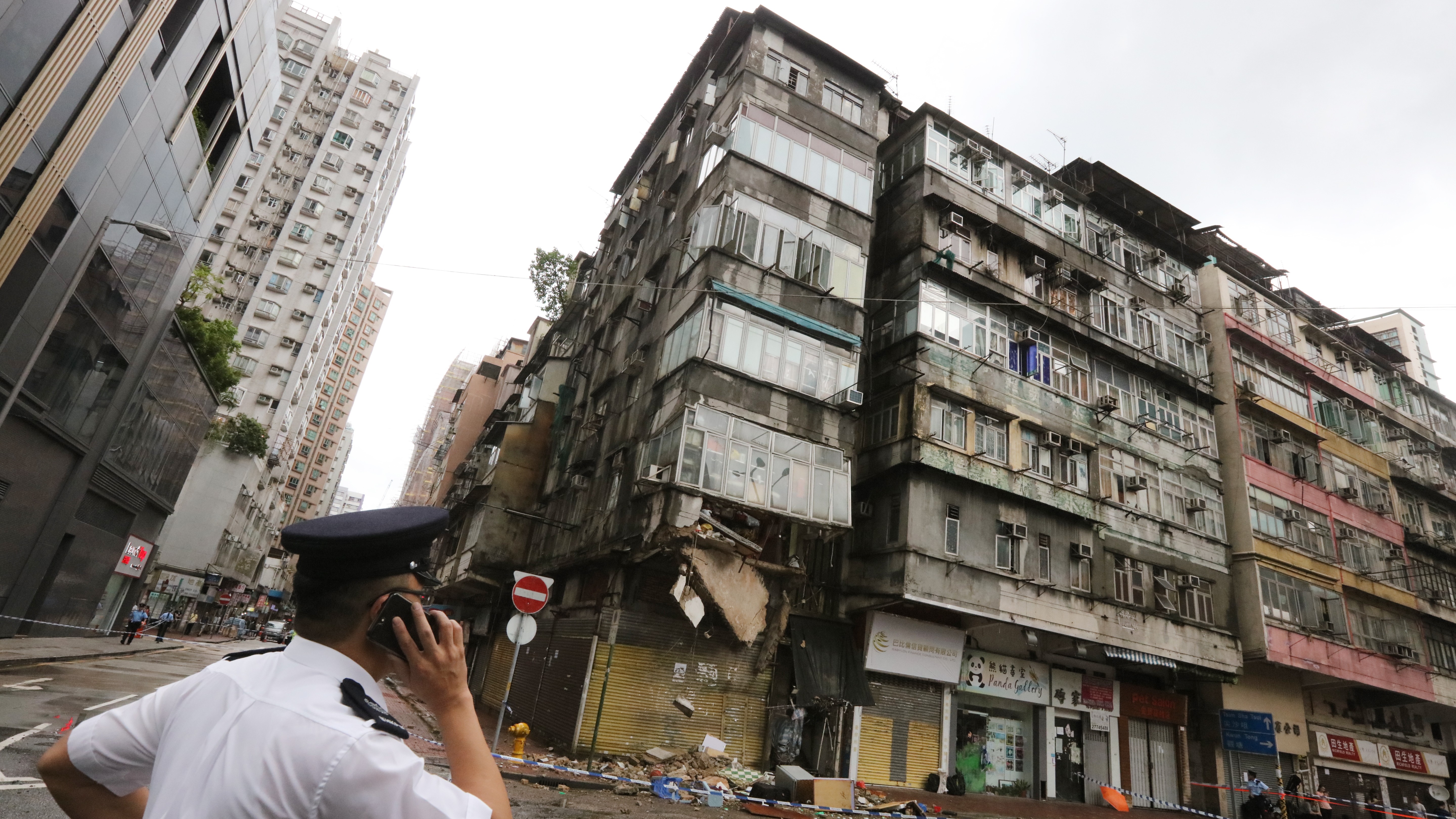 Another balcony to be demolished after collapse at old Hong Kong ...