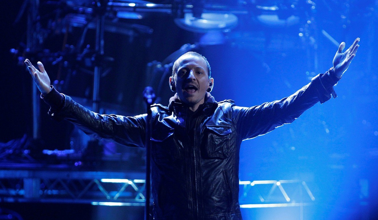 Chester Bennington of Linkin Park performs 