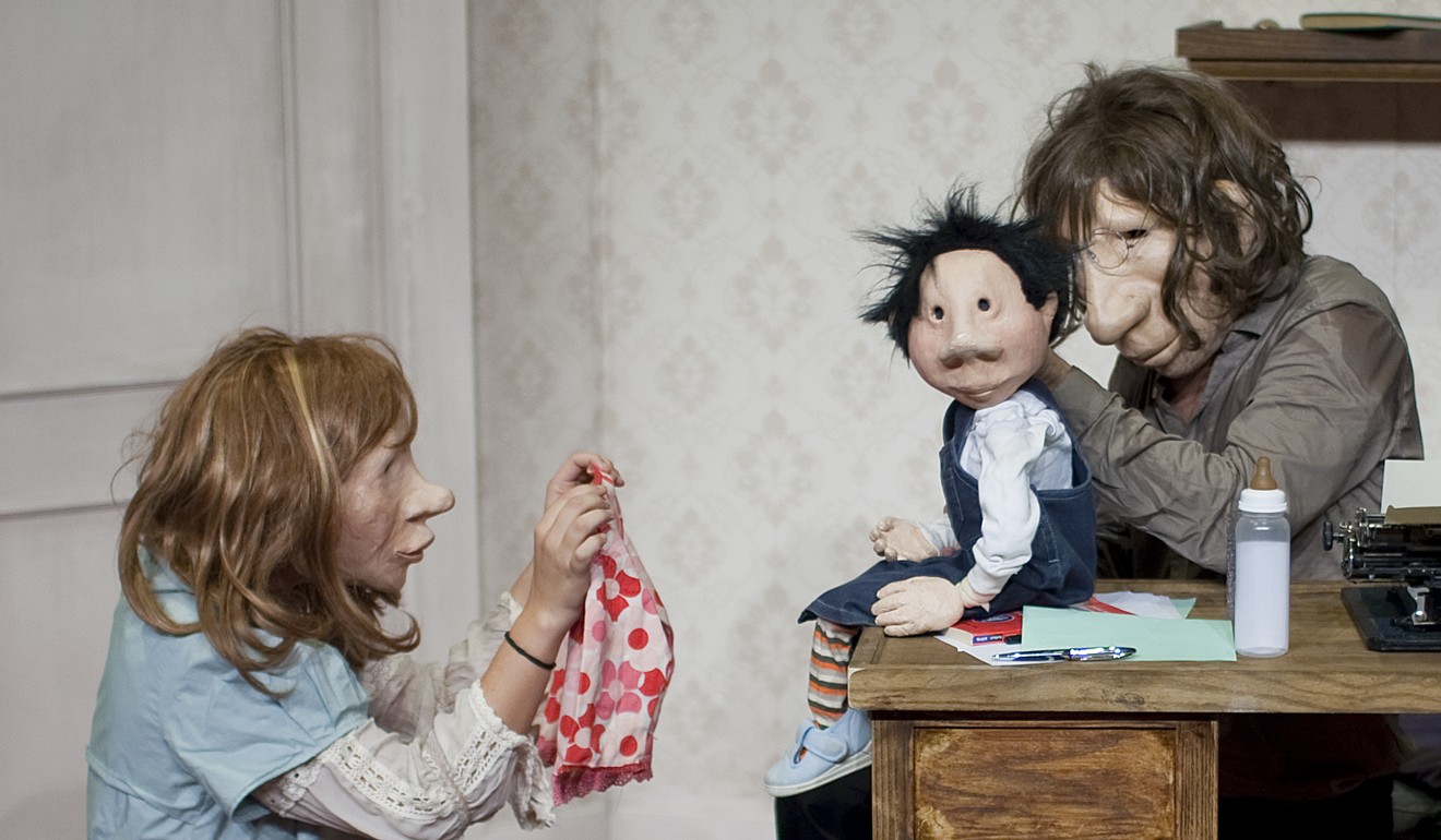 <em>André and Dorine</em> is a puppet theatre about a couple growing old together.