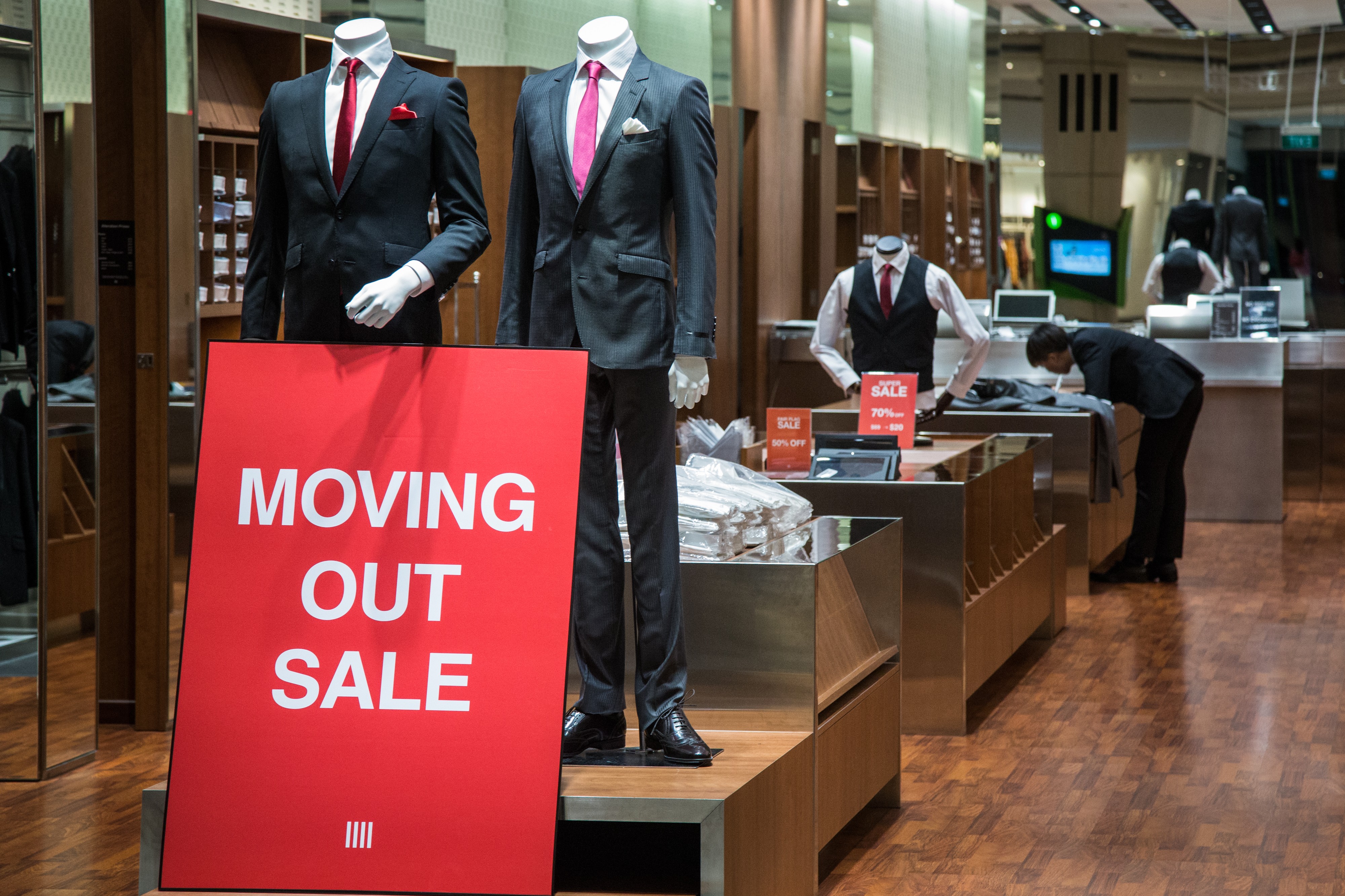 Going out of fashion: a clothing store at Suntec City shopping mall in Singapore. Photo: Bloomberg