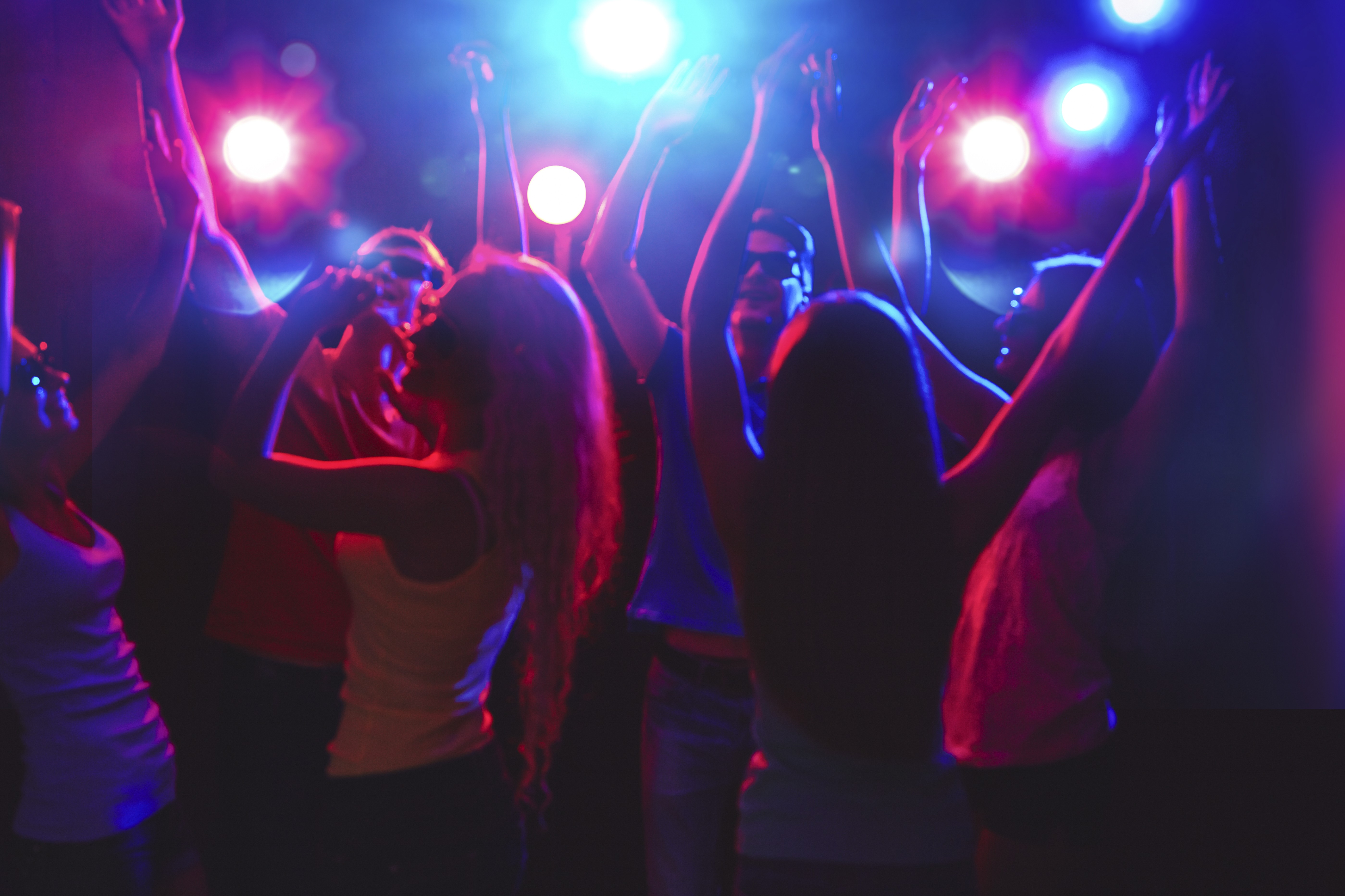 An increasing number of Hong Kong teenagers are drinking in nightclubs. Photo: Shutterstock