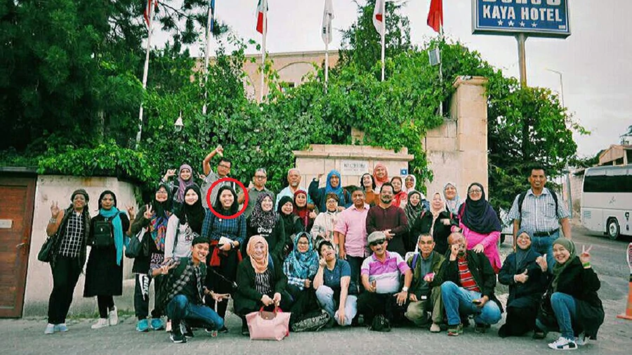 Noor Azmeera Sahudin (circled) who died in Istanbul from suspected spider bite on Monday. Photo: IBC Tours Corporation Malaysia Sdn Bhd Facebook