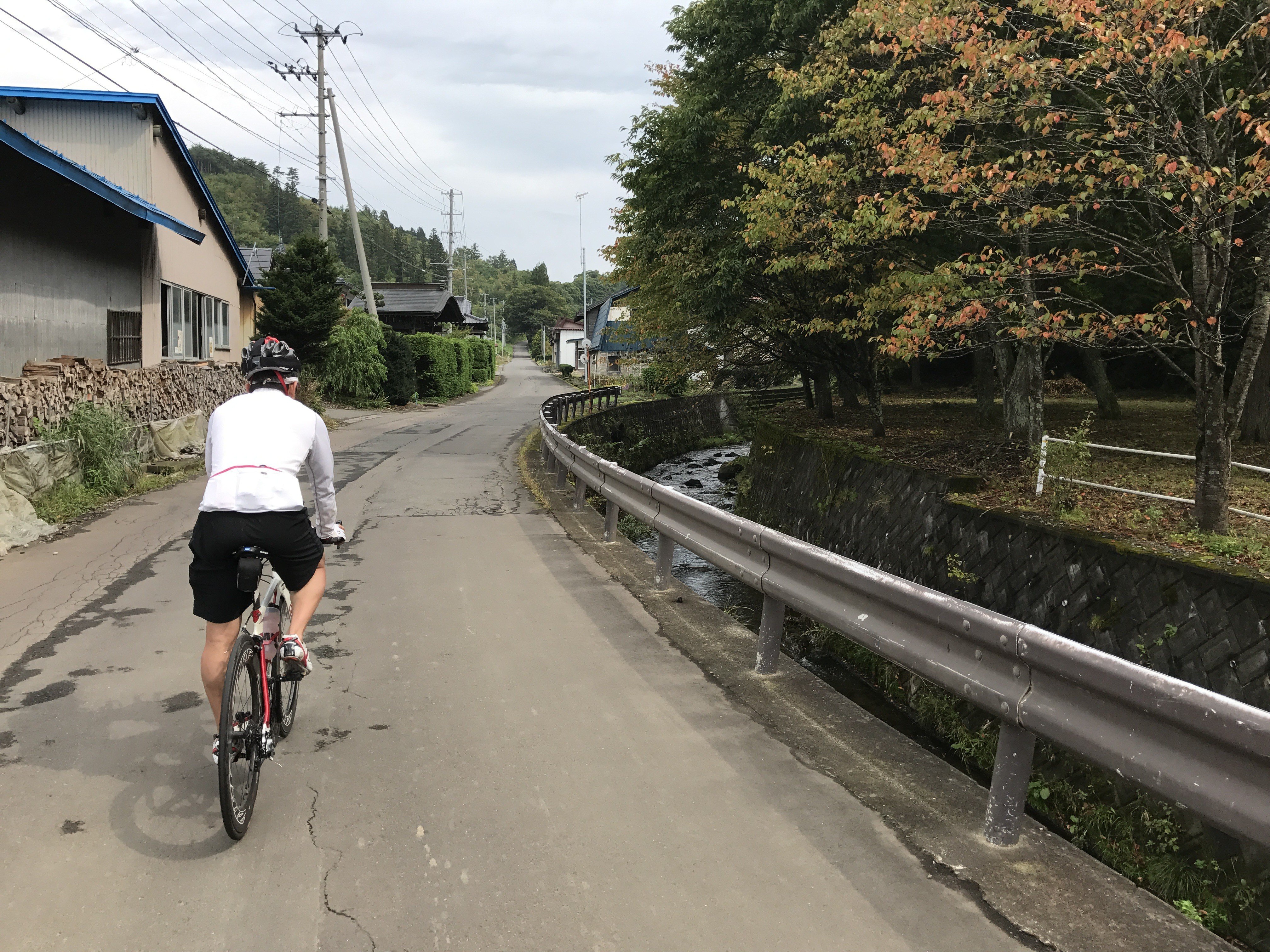 Cycling through the countryside in northern Japan – a far more relaxing, and safer, way of travelling than the busy National Route 4. Photo: Eugene Tang
