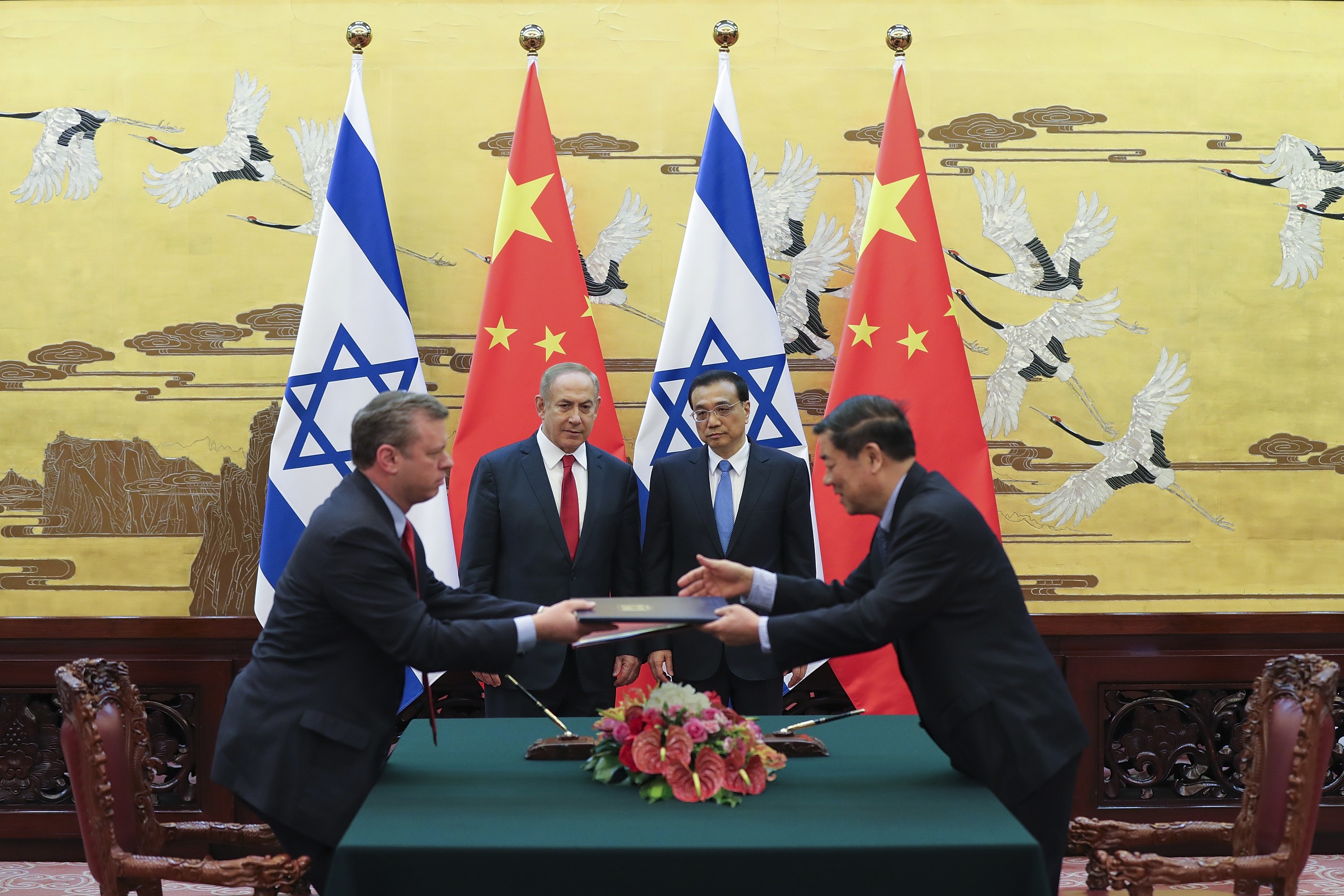 China’s total investment in Israel almost tripled last year to US$16 billion, largely in the hi-tech industry. So what’s behind the soaring demand?