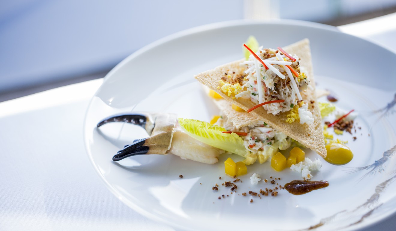 ‘Club’ crab and mango from Rech by Alain Ducasse.