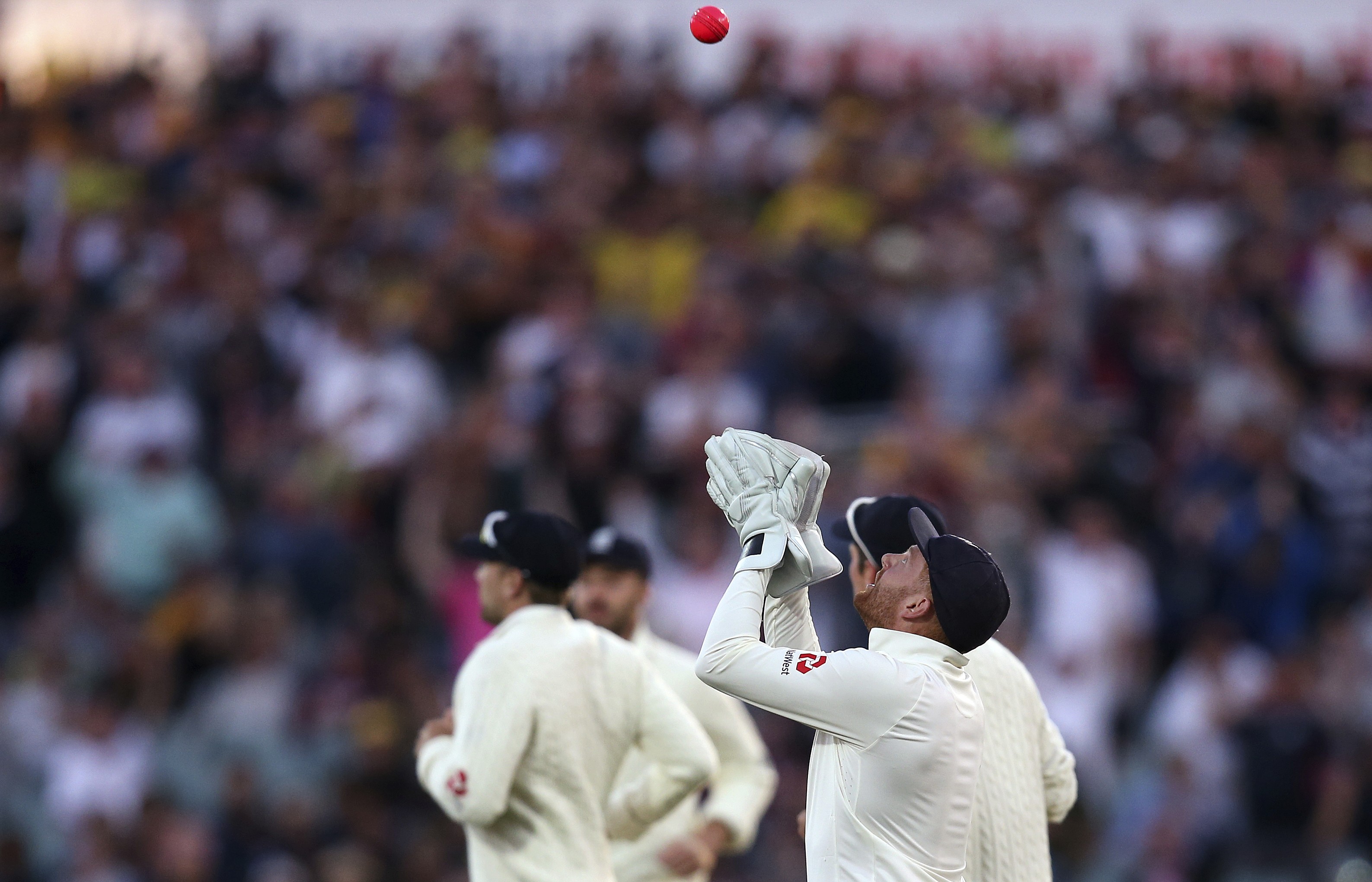 England wicketkeeper Jonny Bairstow received a pair of gloves that belonged to his late father from a cricket fan who won them 39 years before. Photo: AP