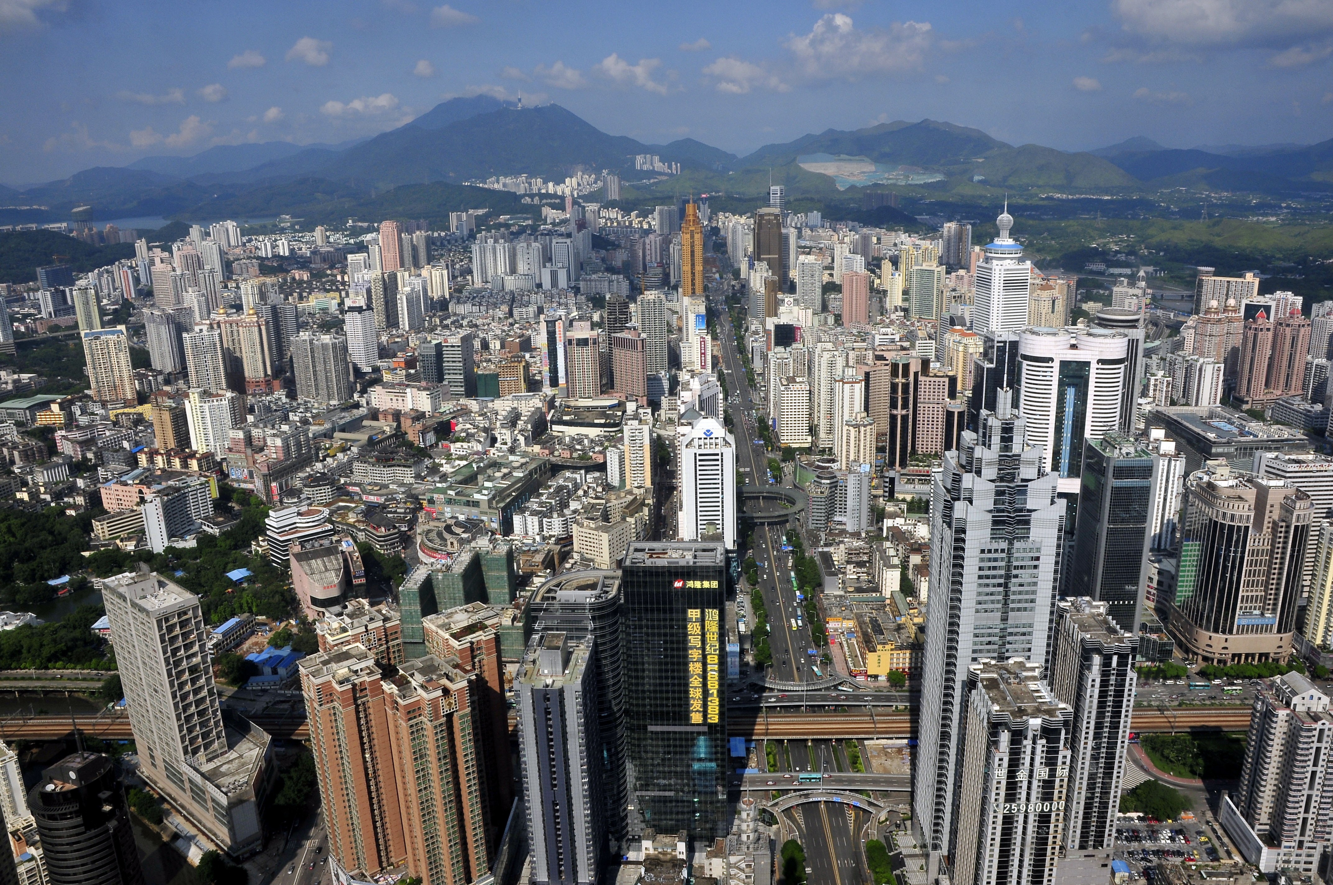 Shenzhen Overtakes Guangzhou As Biggest Economy In Southern - 