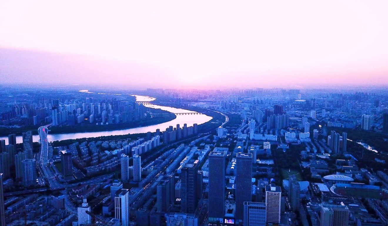 Tong Shenglin has tackled all the tall buildings in Shenyang, Liaoning province. Photo: Tong Shenglin