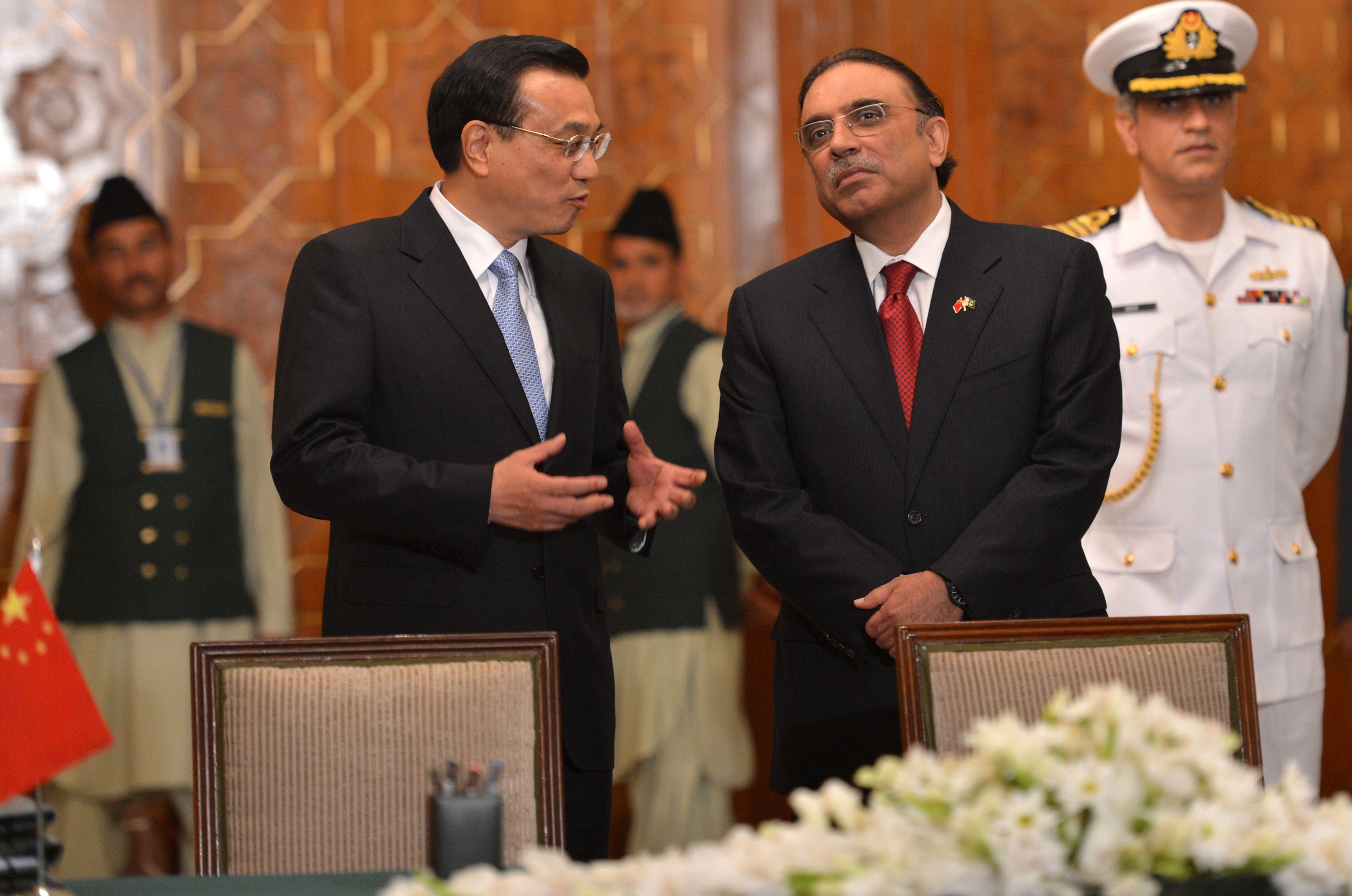 Chinese Premier Li Keqiang with Asif Ali Zardari, Pakistan’s president in 2013. Photo: AFP