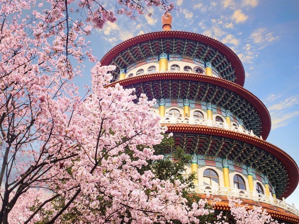 asian places to visit in april