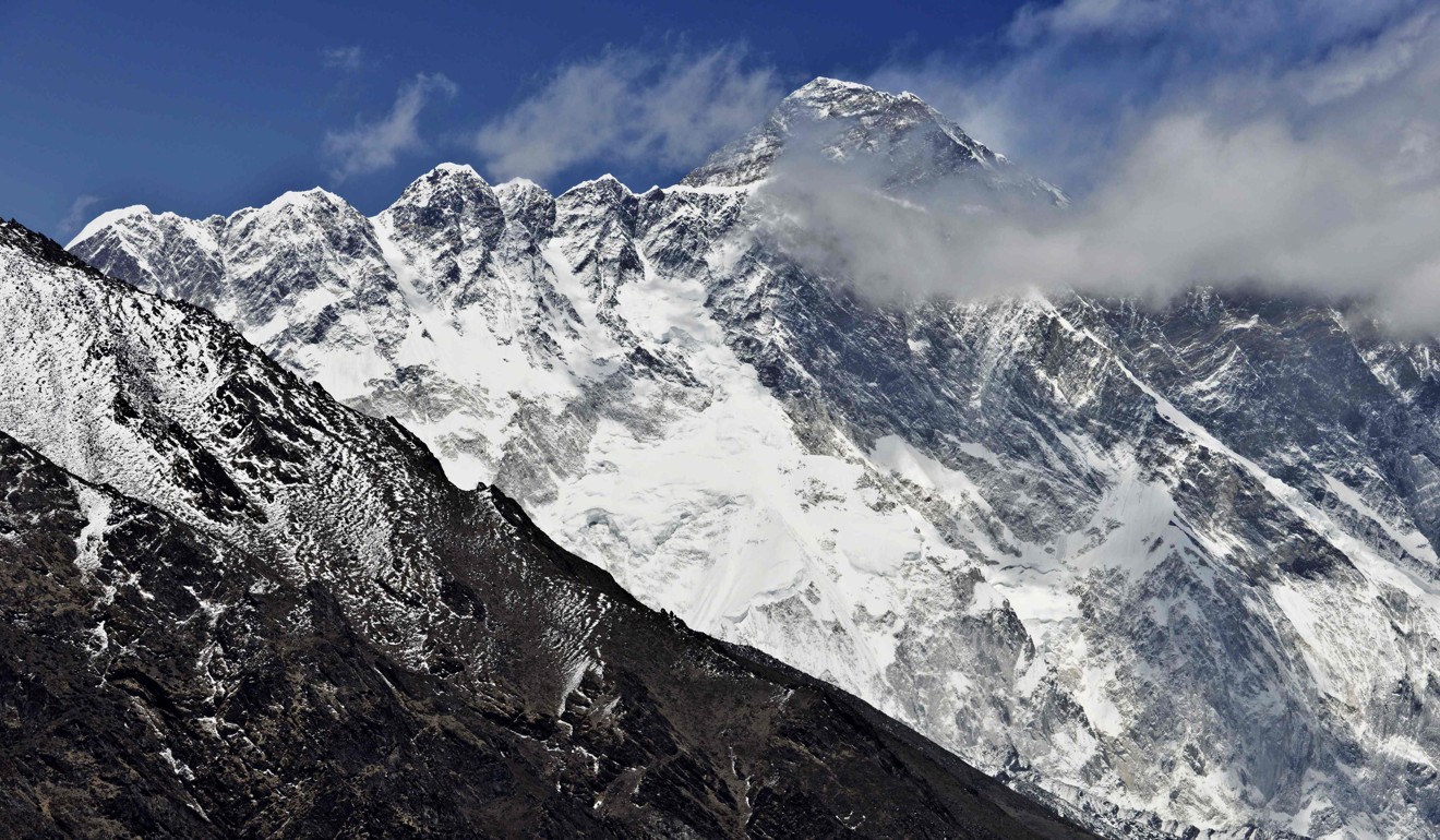 Everest seen from the village of Tembuche in northeastern Nepal. Photo: Agence France-Presse