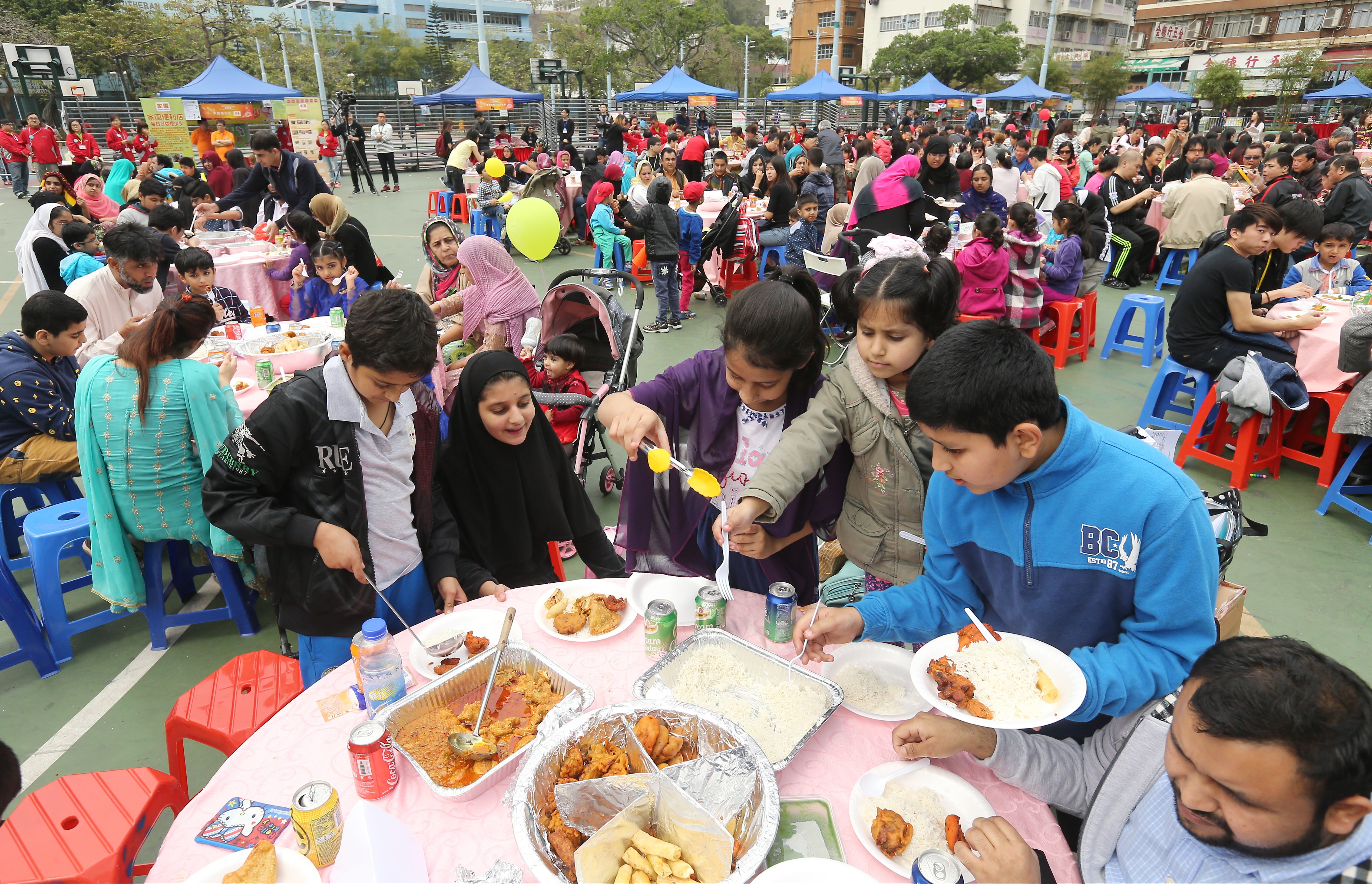 Close To One In Five Ethnic Minority Individuals In Hong Kong Are Living In Poverty Government Report Shows South China Morning Post